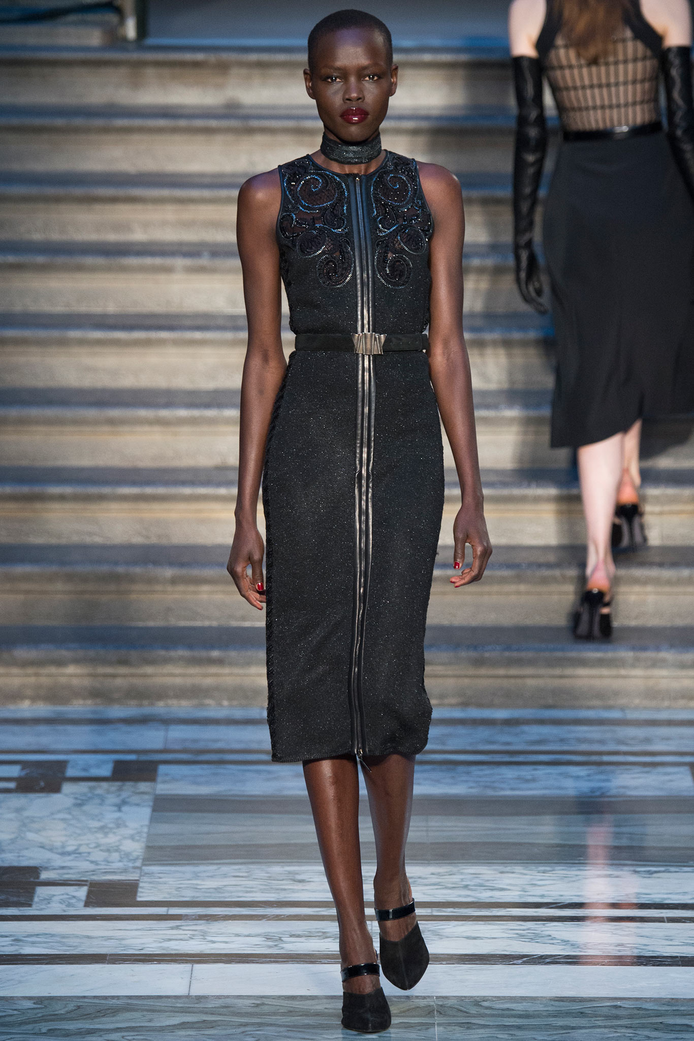 Julien Macdonald F/W 15 Look 7