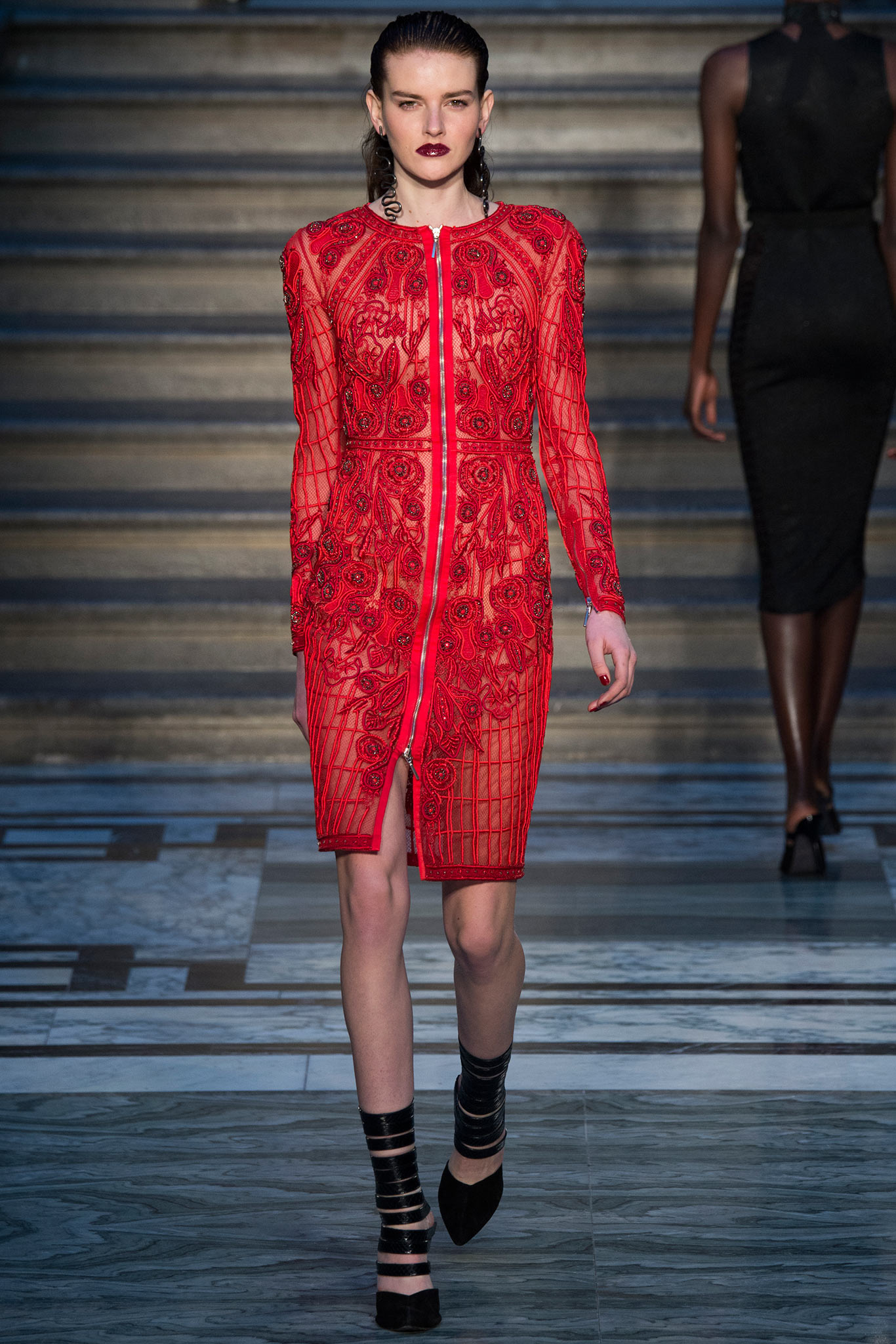 Julien Macdonald F/W 15 Look 9