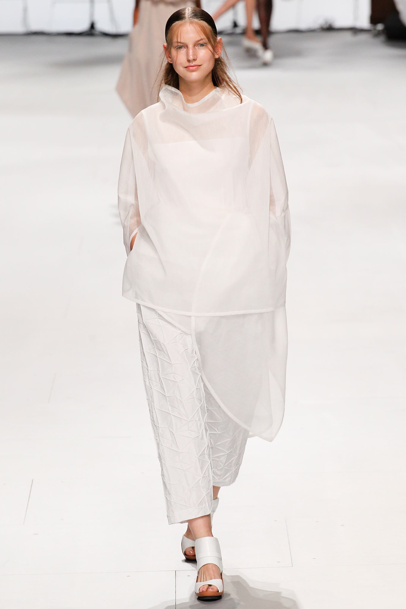 Issey Miyake S/S 15 Look 9