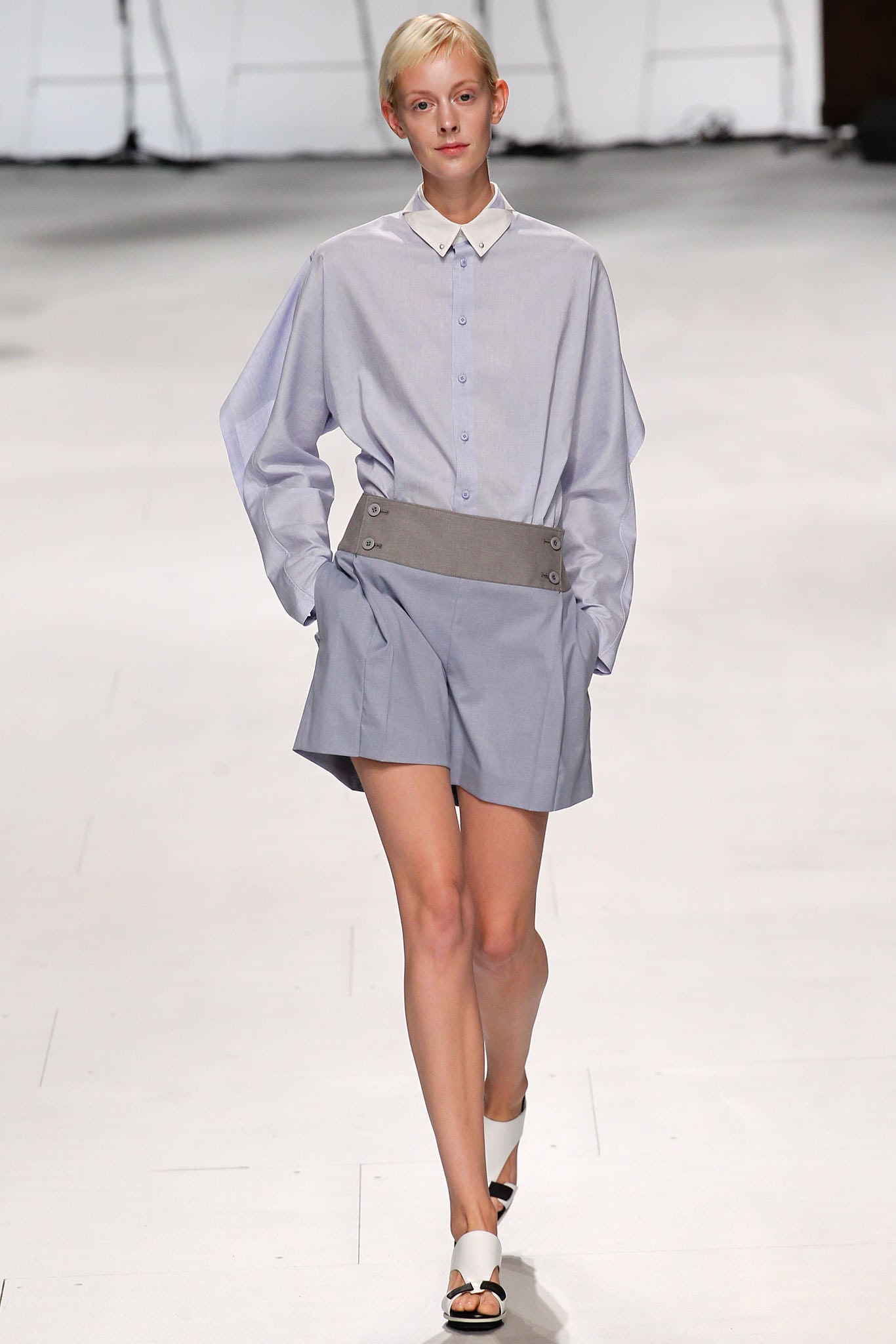 Issey Miyake S/S 15 Look 16