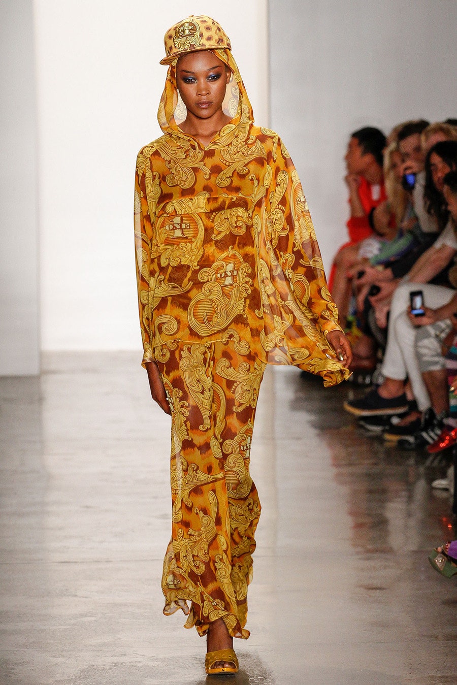 Jeremy Scott S/S 13 Look 32