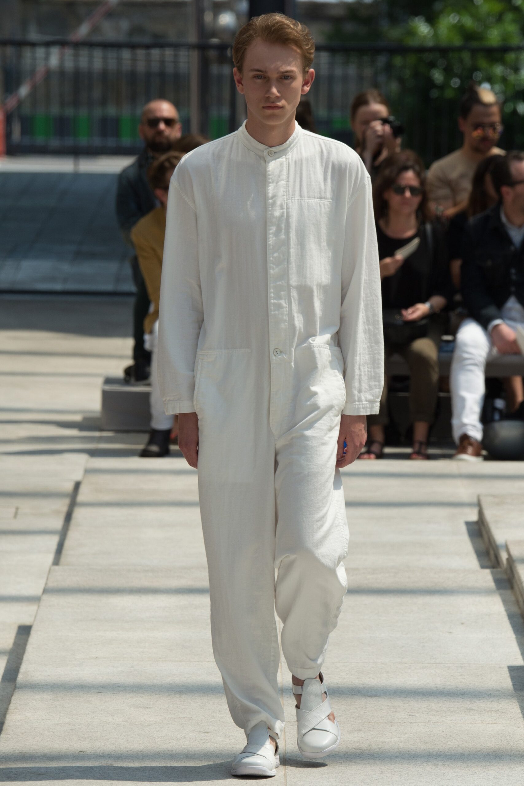 Issey Miyake S/S 17 Menswear Look 5