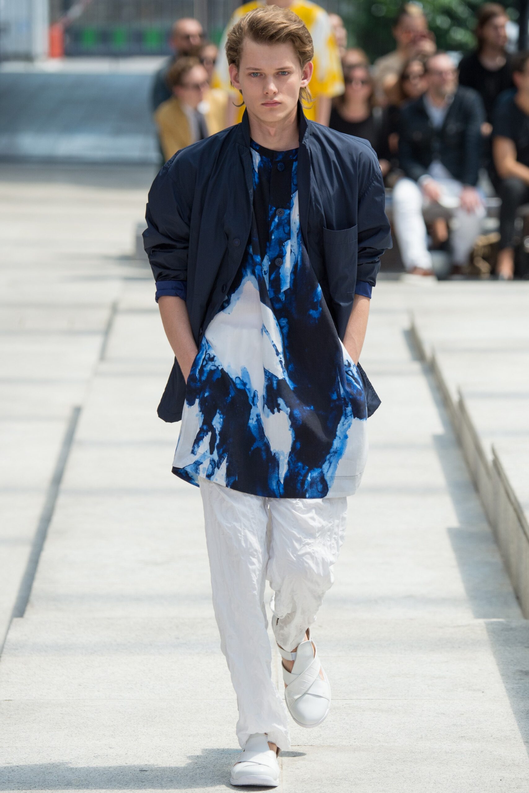 Issey Miyake S/S 17 Menswear Look 24