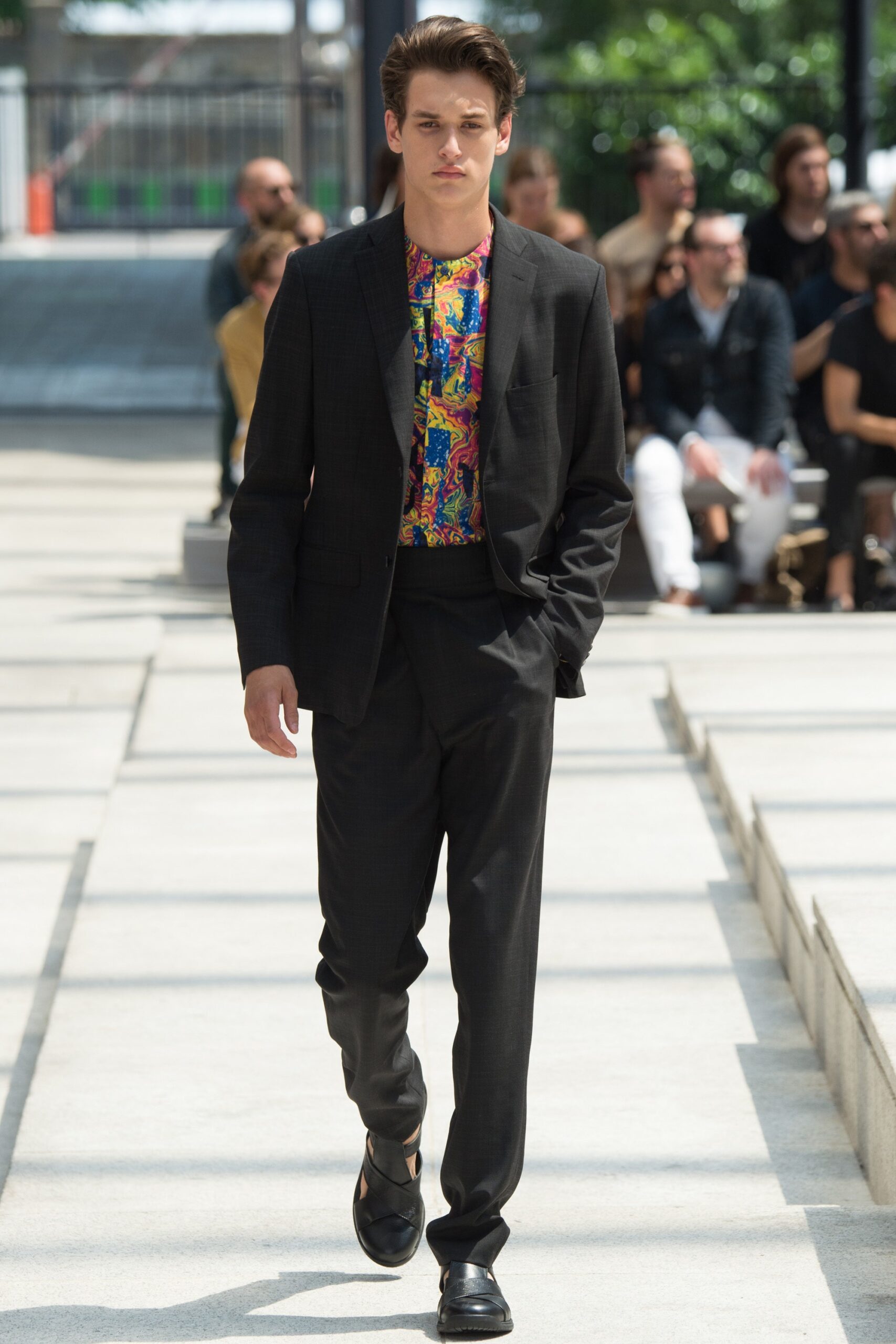Issey Miyake S/S 17 Menswear Look 32