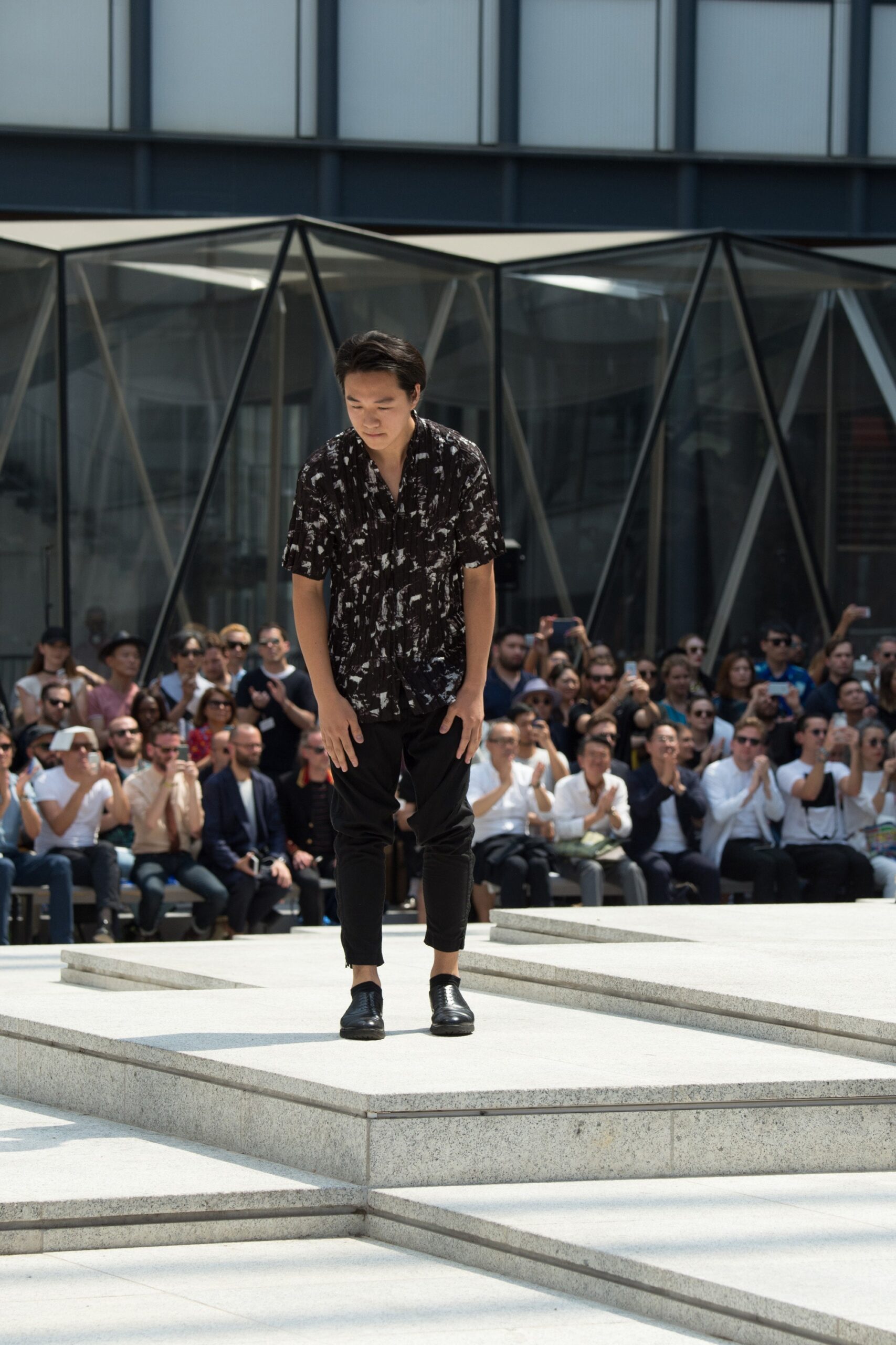 Issey Miyake S/S 17 Menswear Look 40