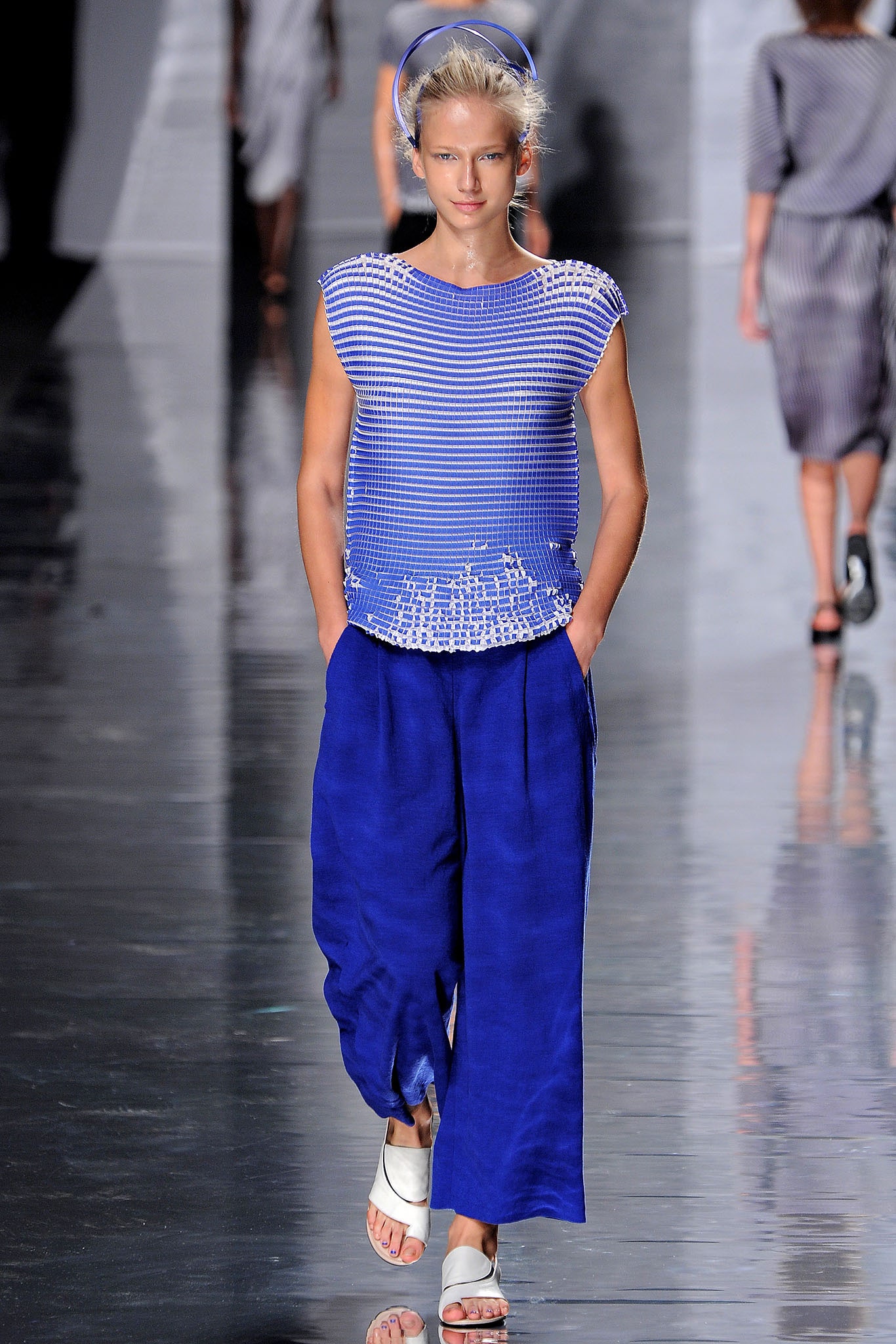 Issey Miyake S/S 13 Look 9