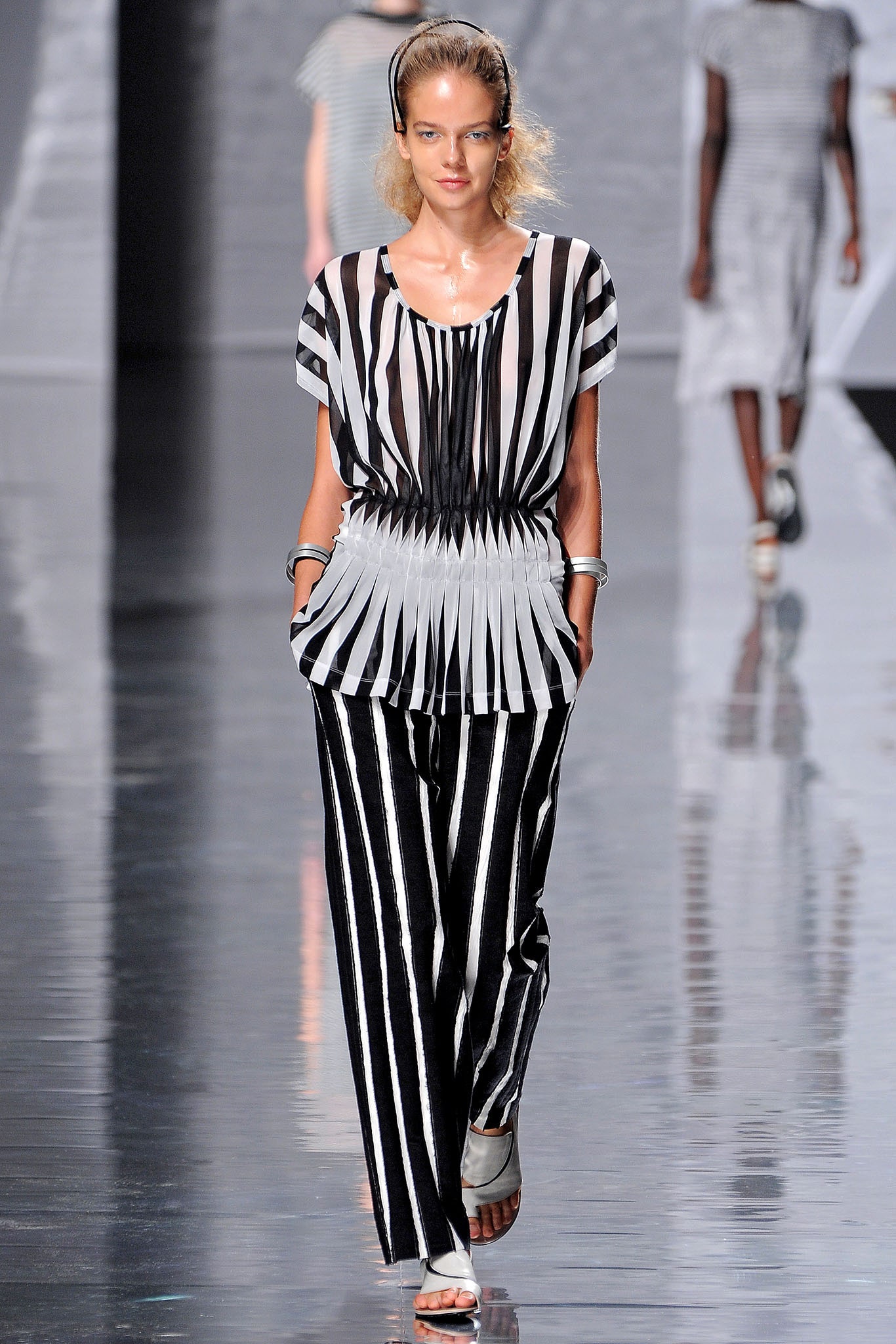 Issey Miyake S/S 13 Look 14