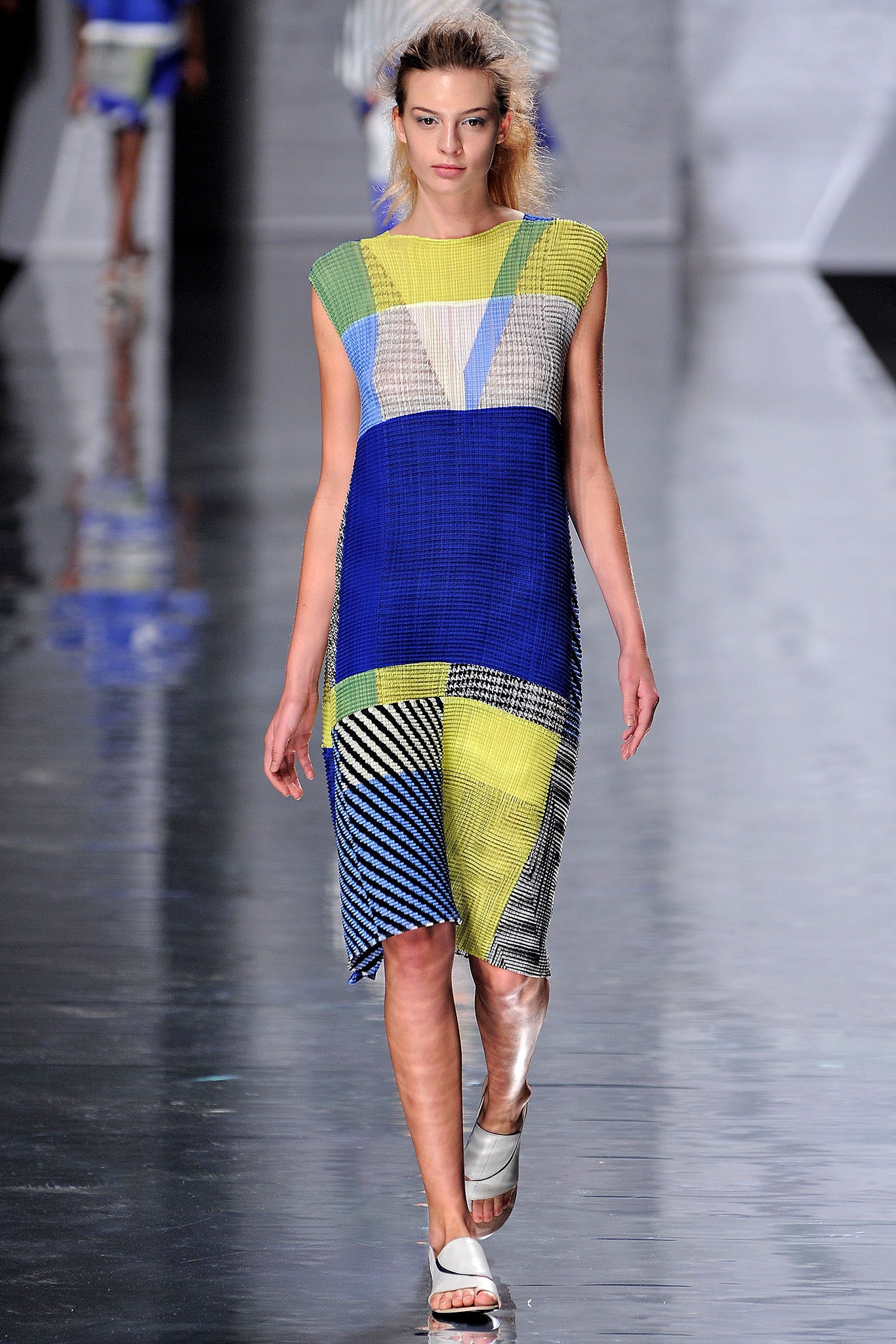 Issey Miyake S/S 13 Look 26