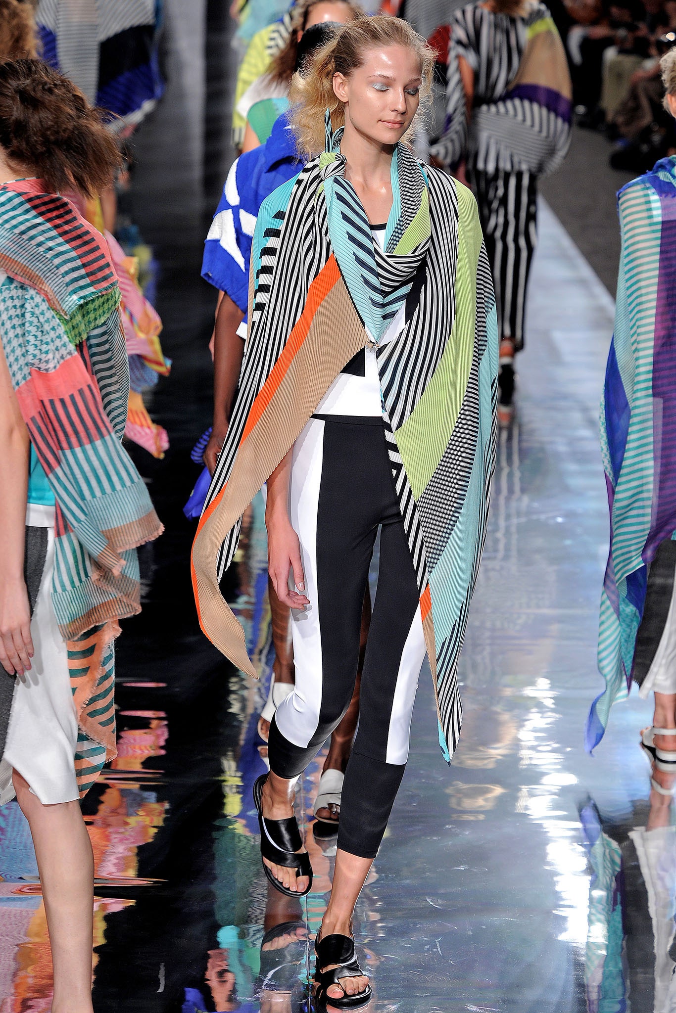 Issey Miyake S/S 13 Look 52