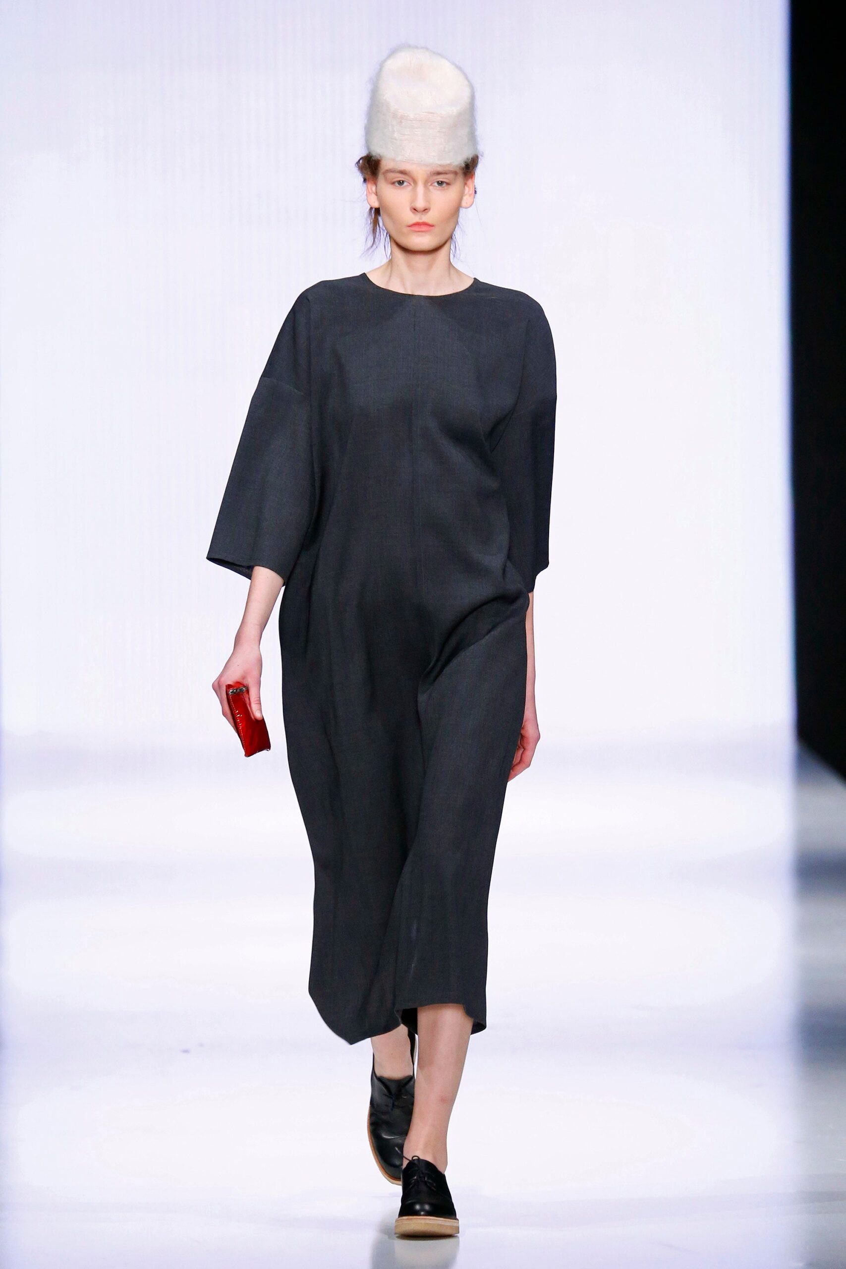 Julia Nikolaeva Russia F/W 16 Look 9