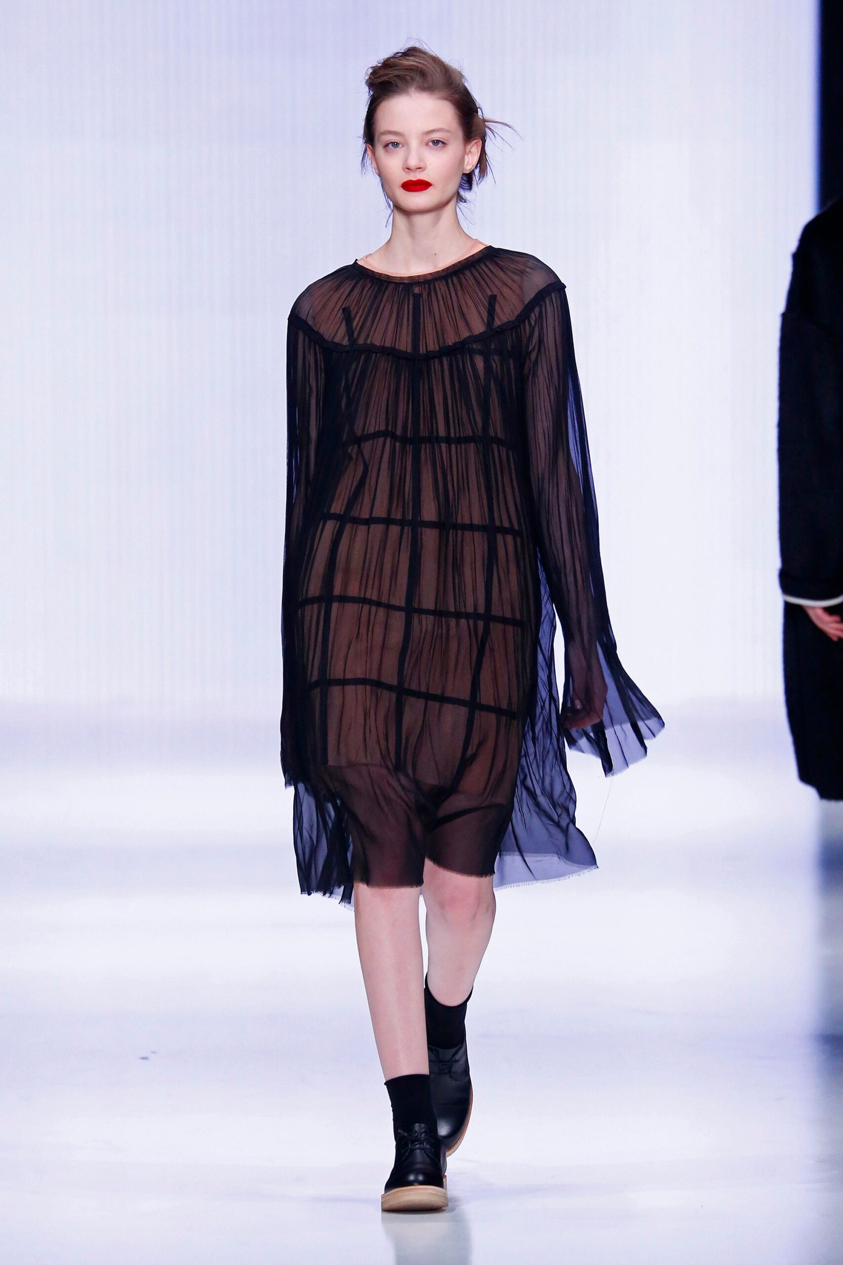 Julia Nikolaeva Russia F/W 16 Look 31