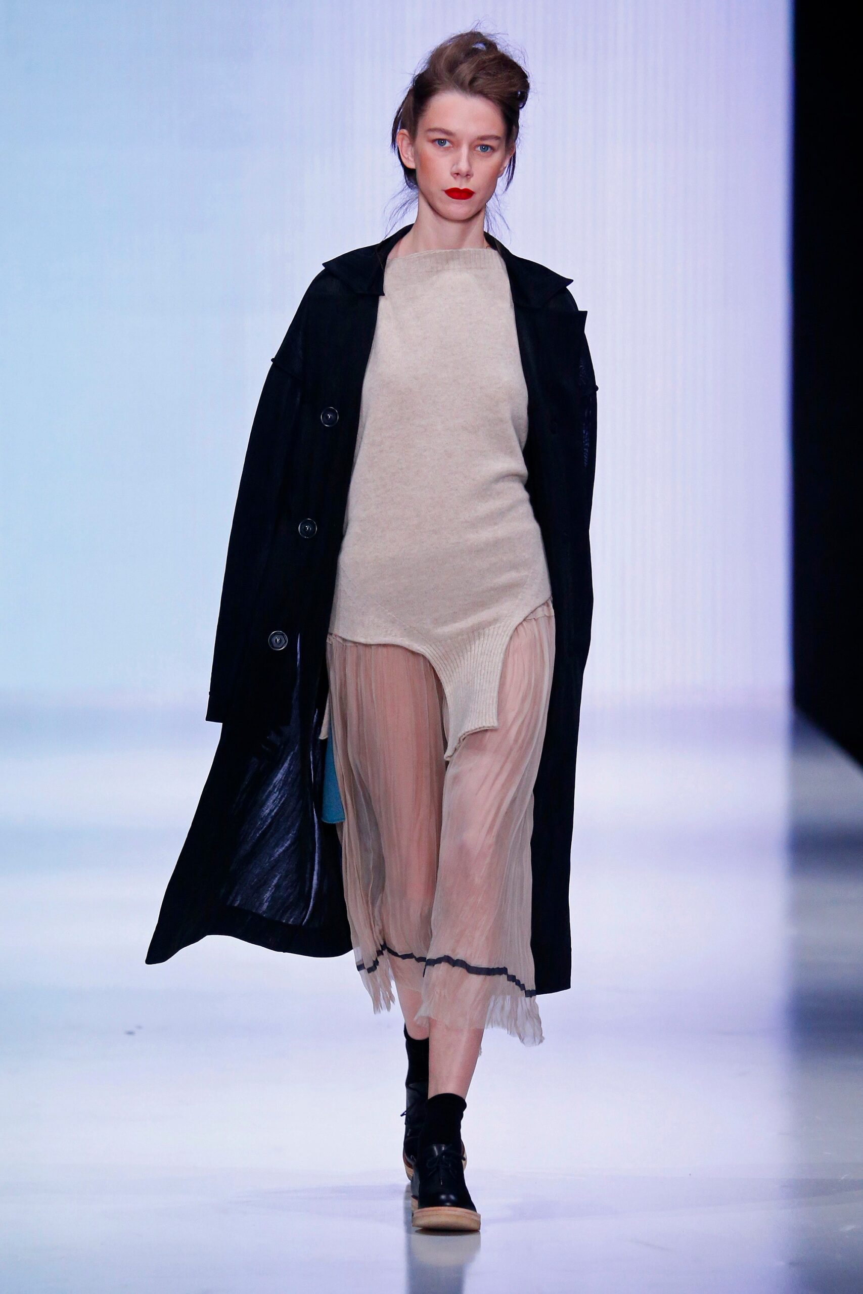 Julia Nikolaeva Russia F/W 16 Look 35