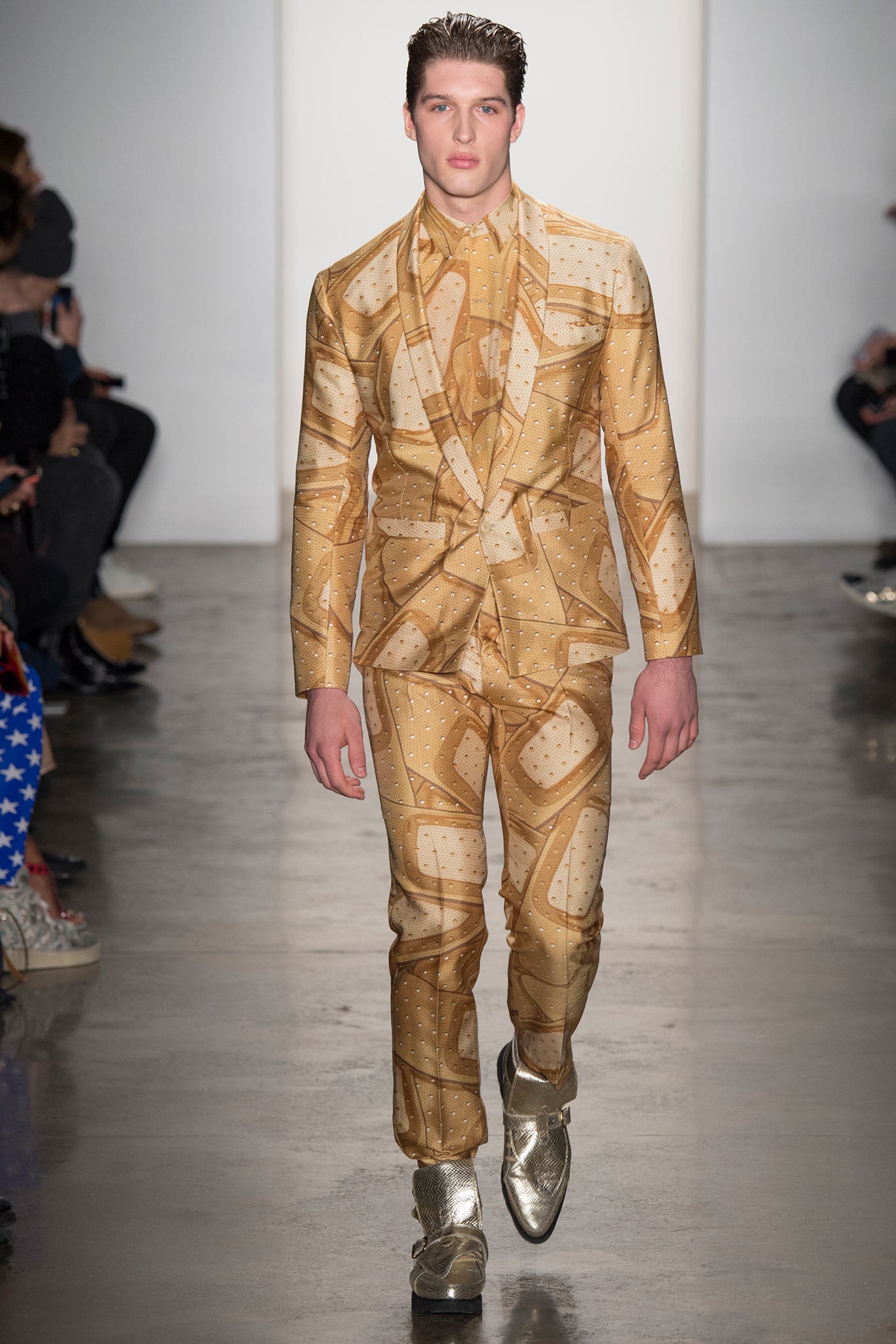 Jeremy Scott F/W 14 Look 18