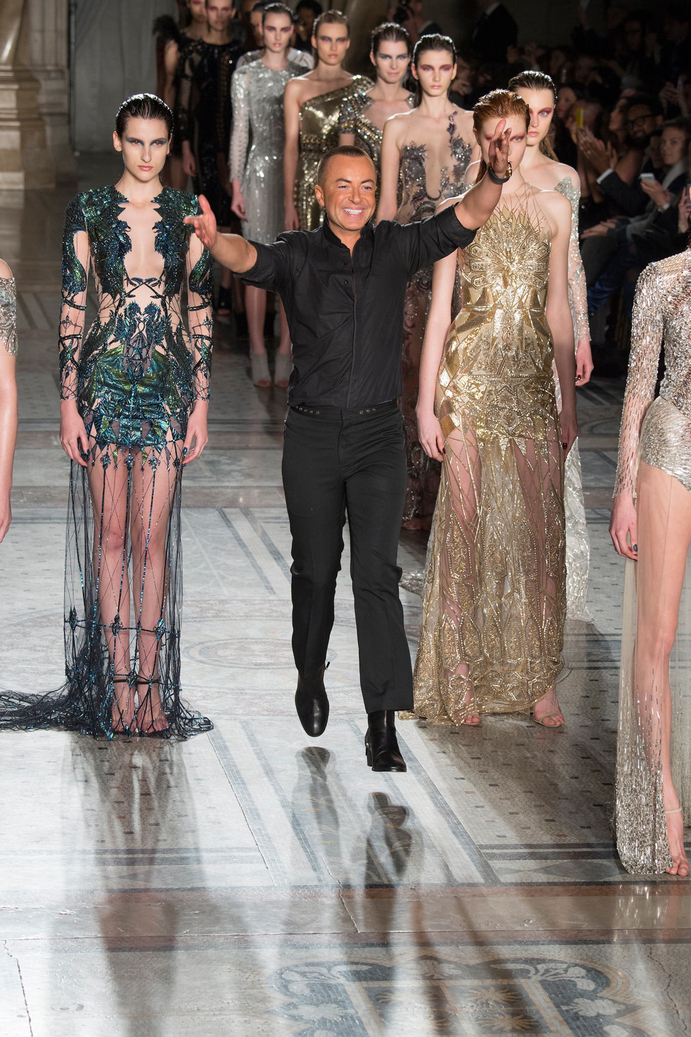 Julien Macdonald F/W 14 Look 32