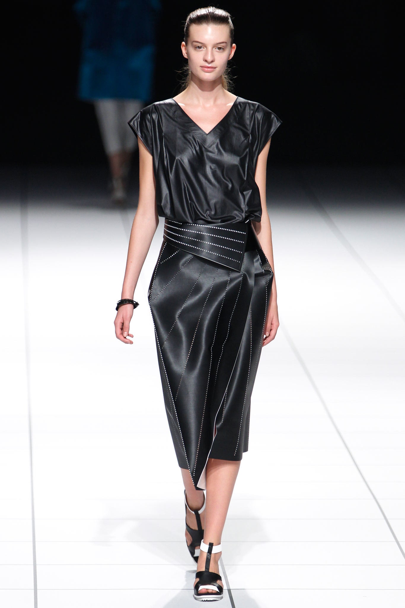 Issey Miyake S/S 14 Look 6