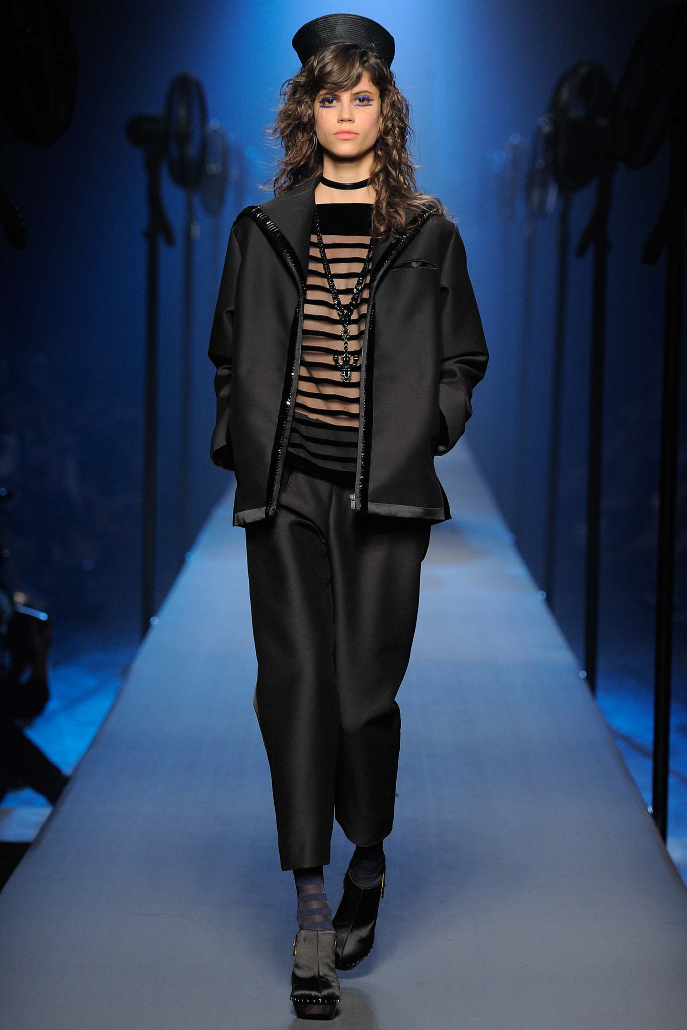 Jean Paul Gaultier F/W 15 Couture Look 25