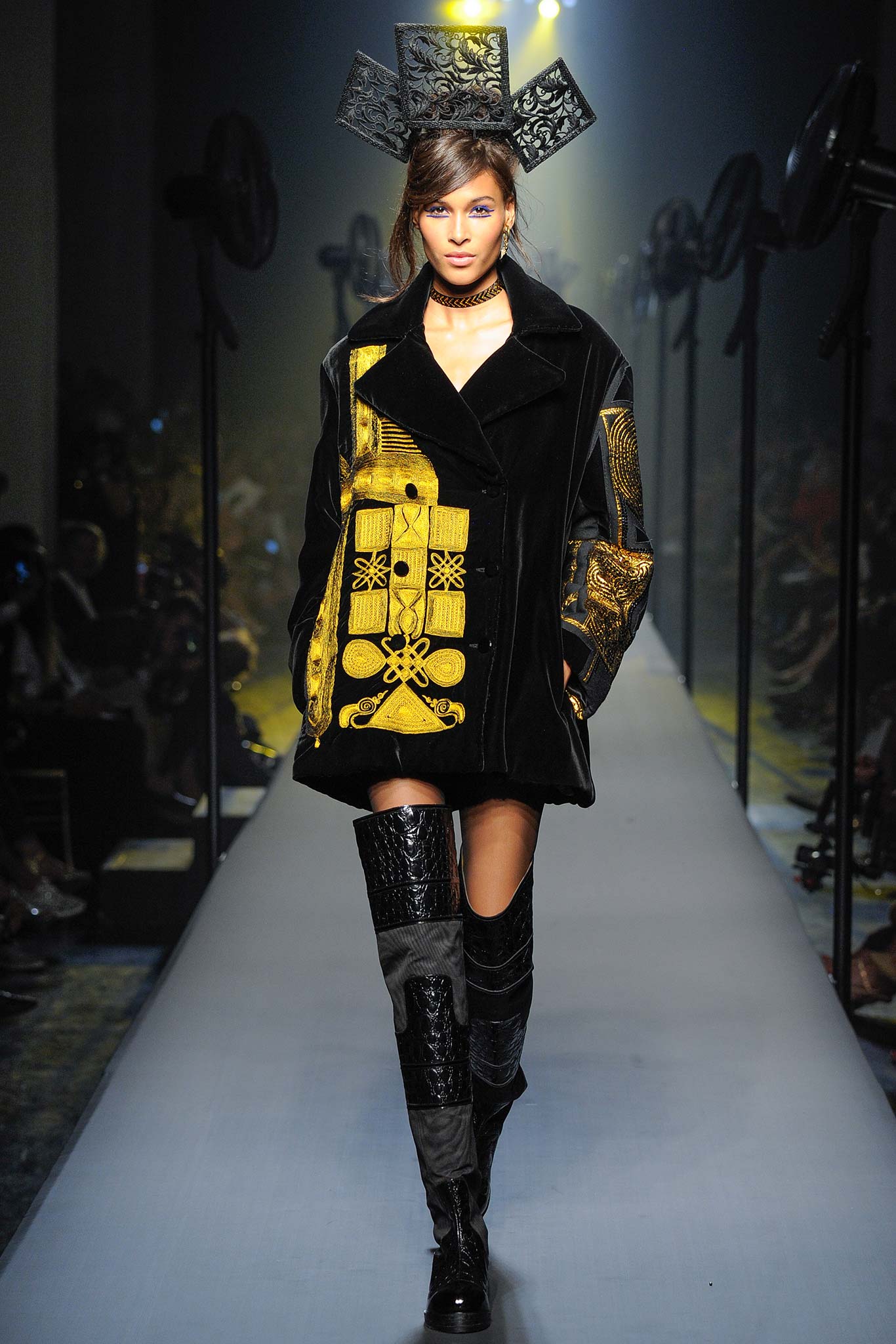 Jean Paul Gaultier F/W 15 Couture Look 33