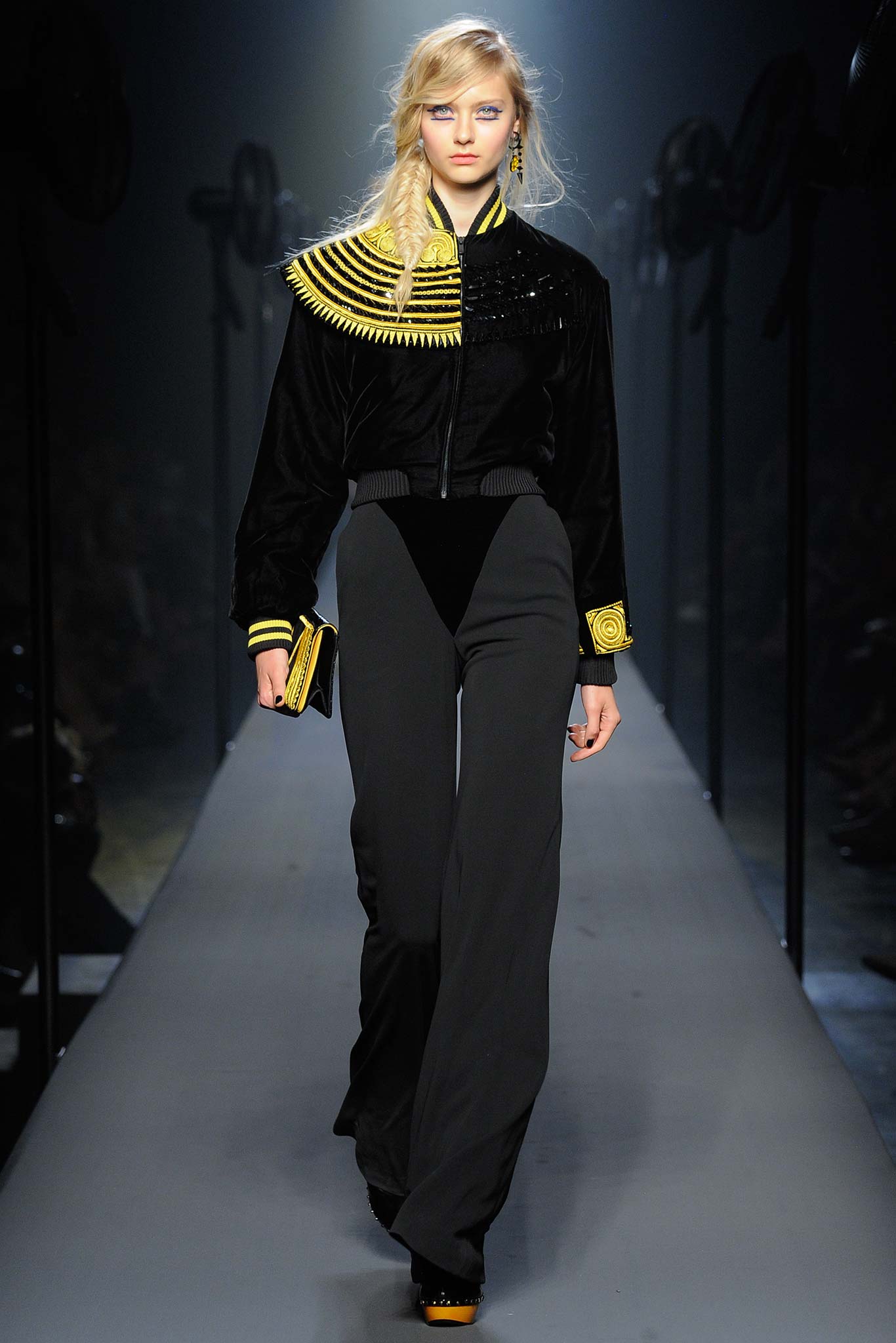 Jean Paul Gaultier F/W 15 Couture Look 38