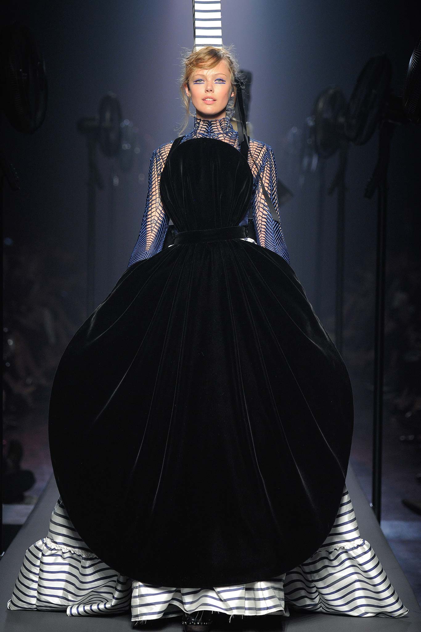Jean Paul Gaultier F/W 15 Couture Look 55