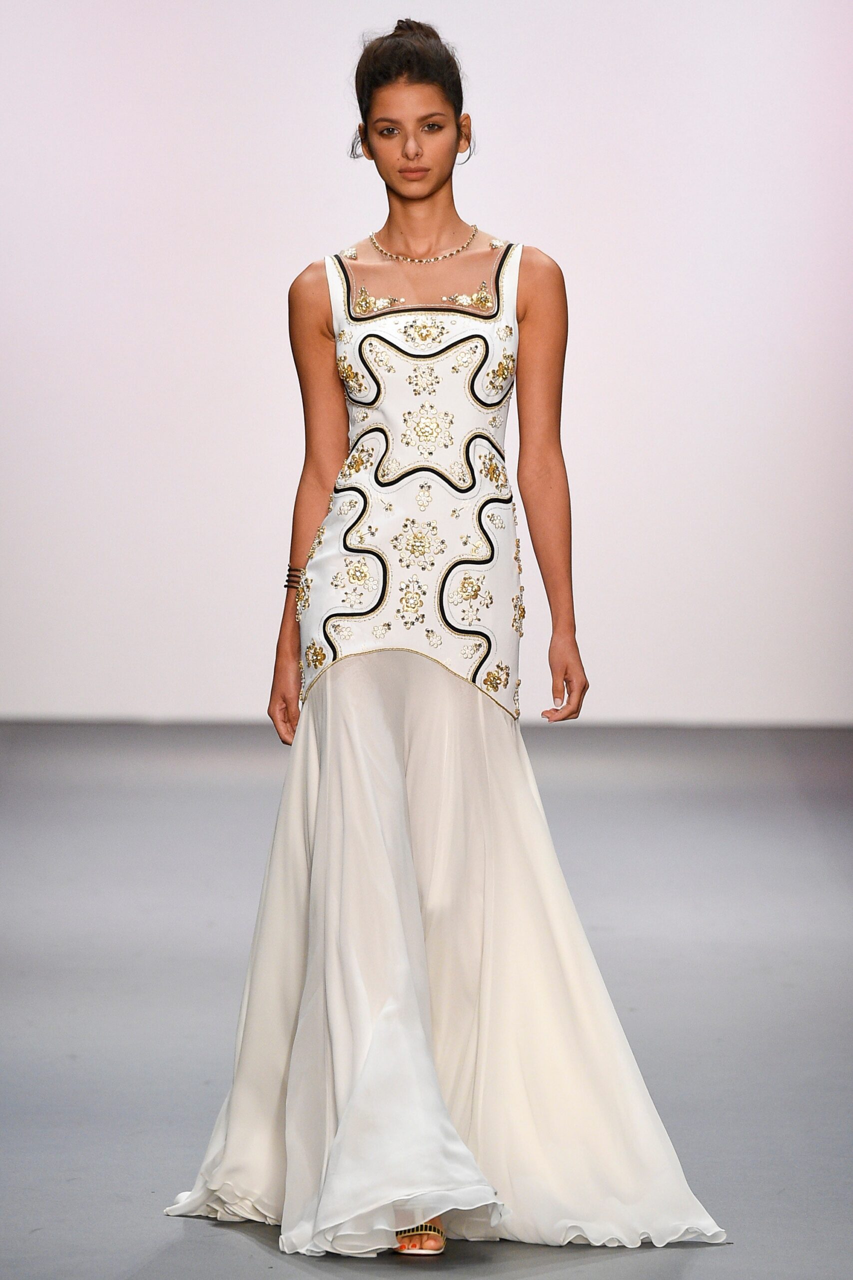 Jenny Packham S/S 17 Look 24