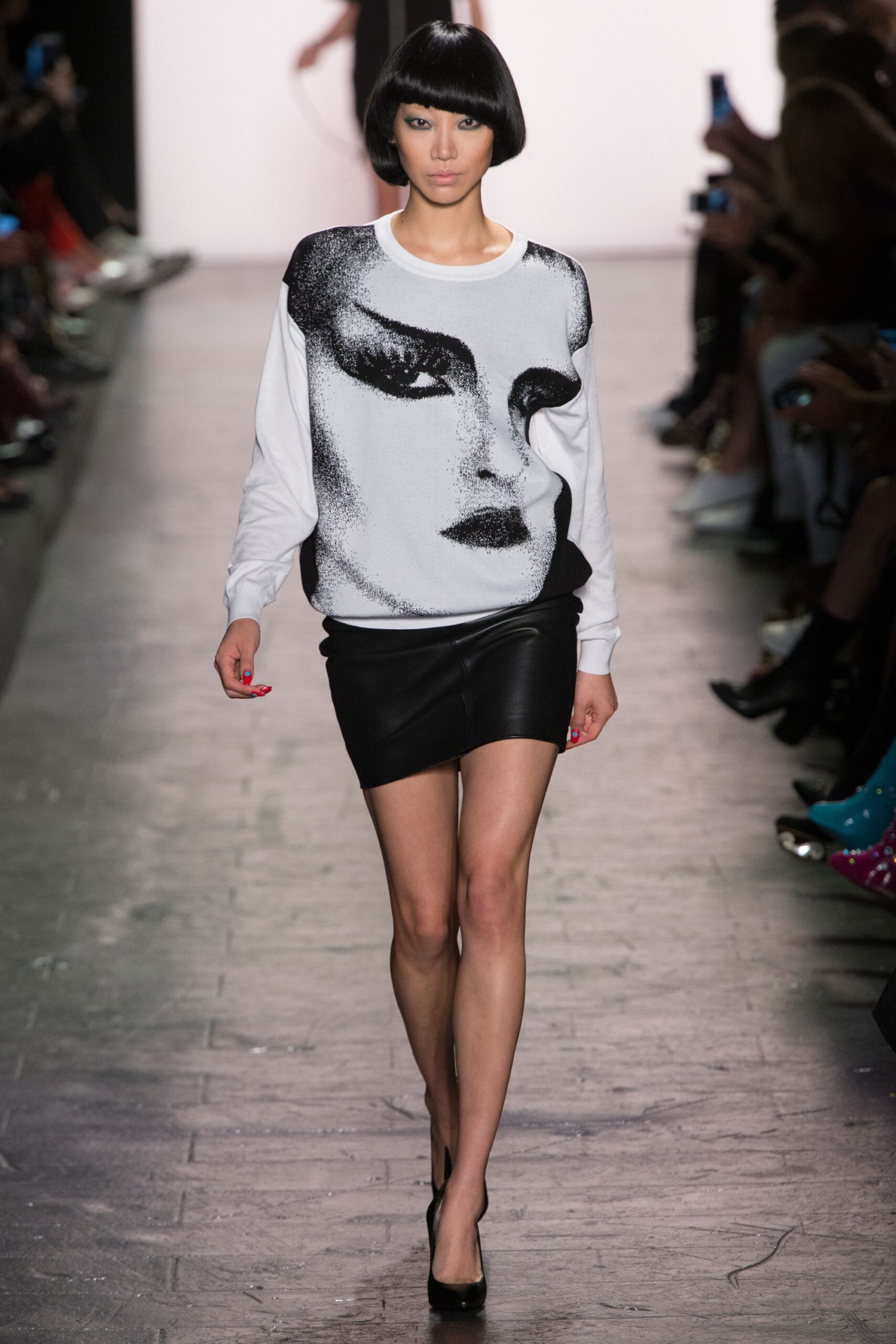 Jeremy Scott S/S 17 Look 6