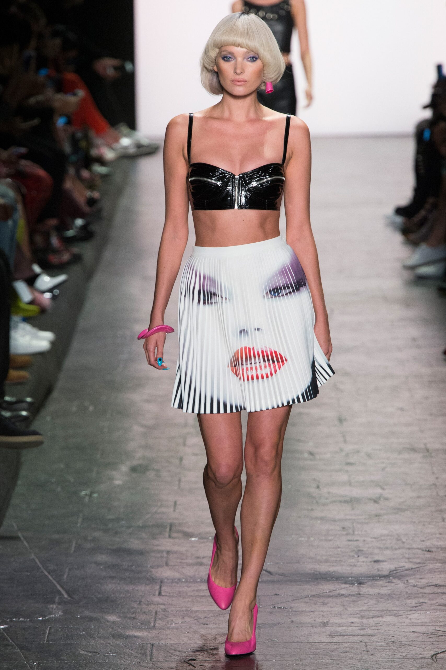 Jeremy Scott S/S 17 Look 25