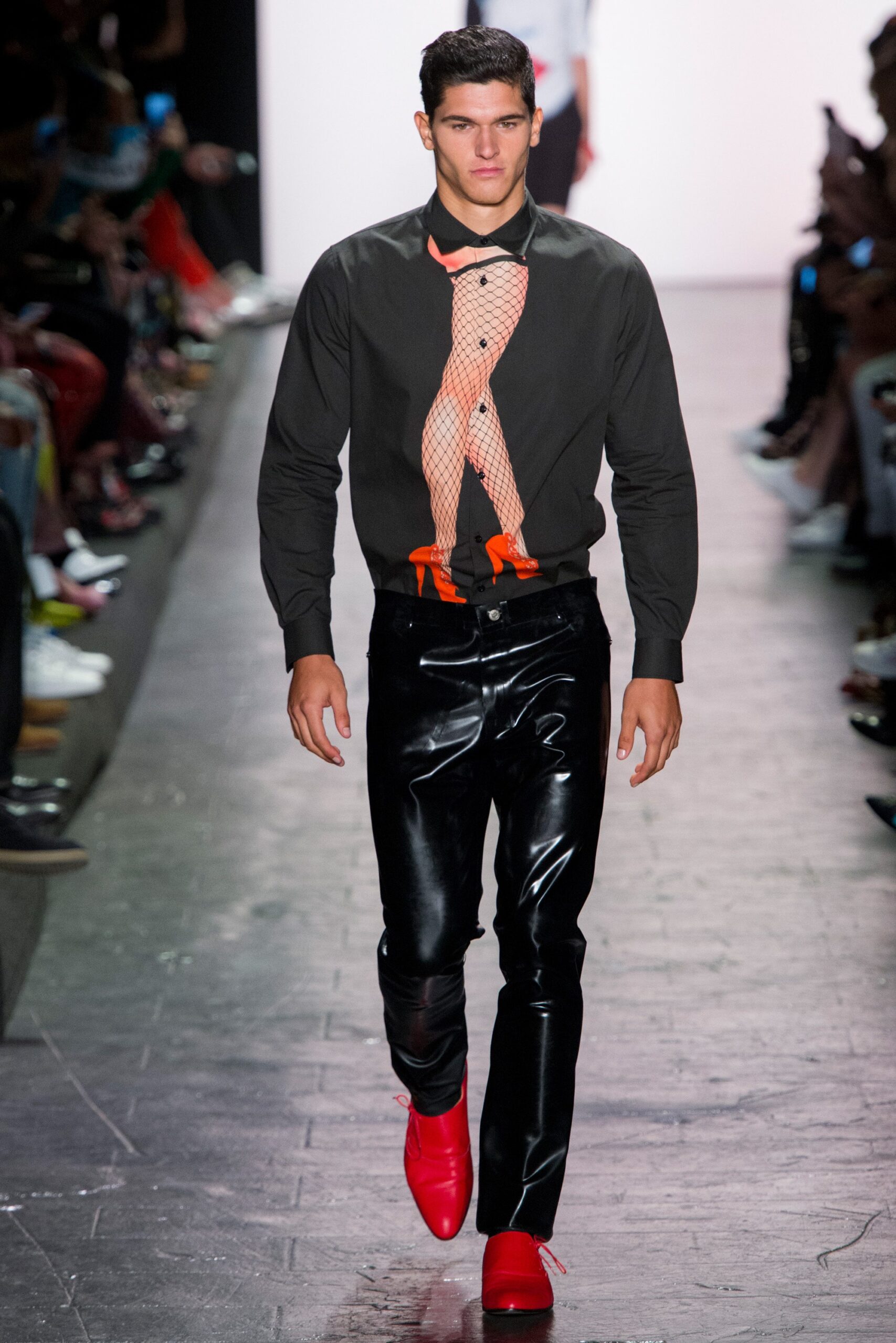 Jeremy Scott S/S 17 Look 30