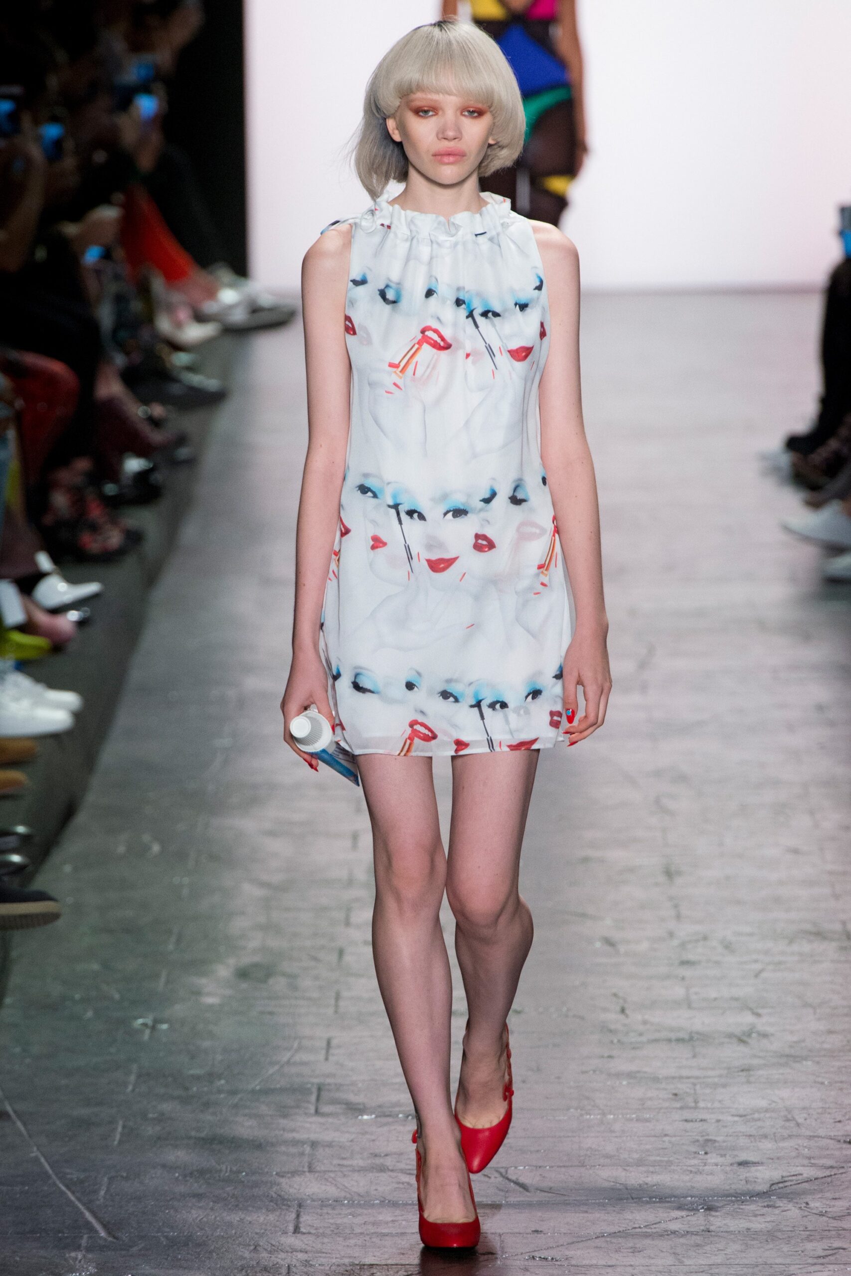 Jeremy Scott S/S 17 Look 36