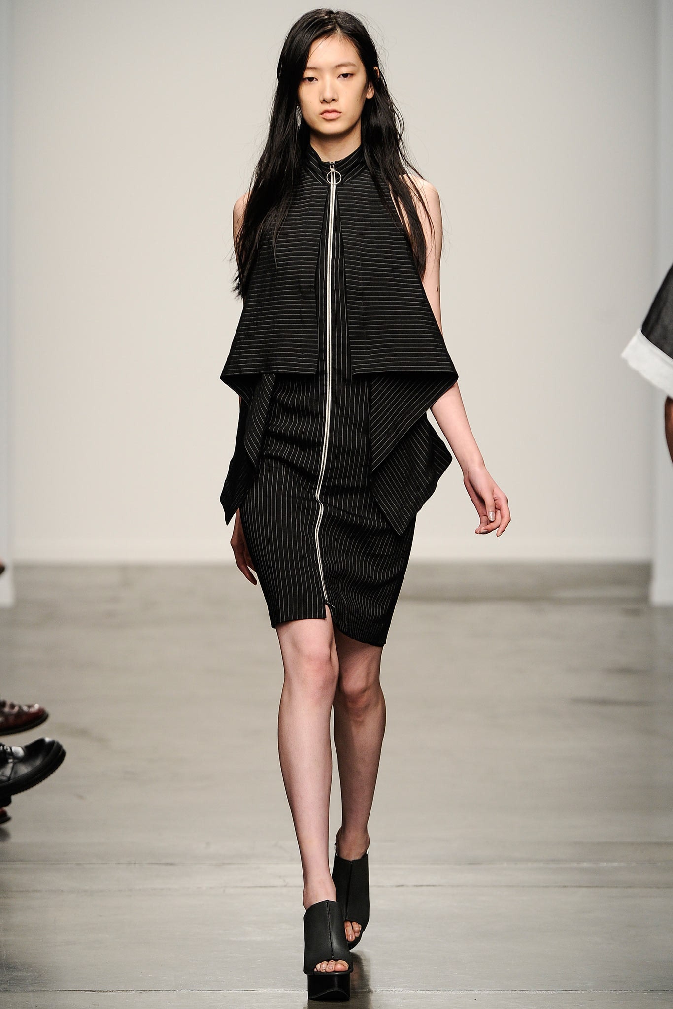 Jeremy Laing S/S 14 Look 13
