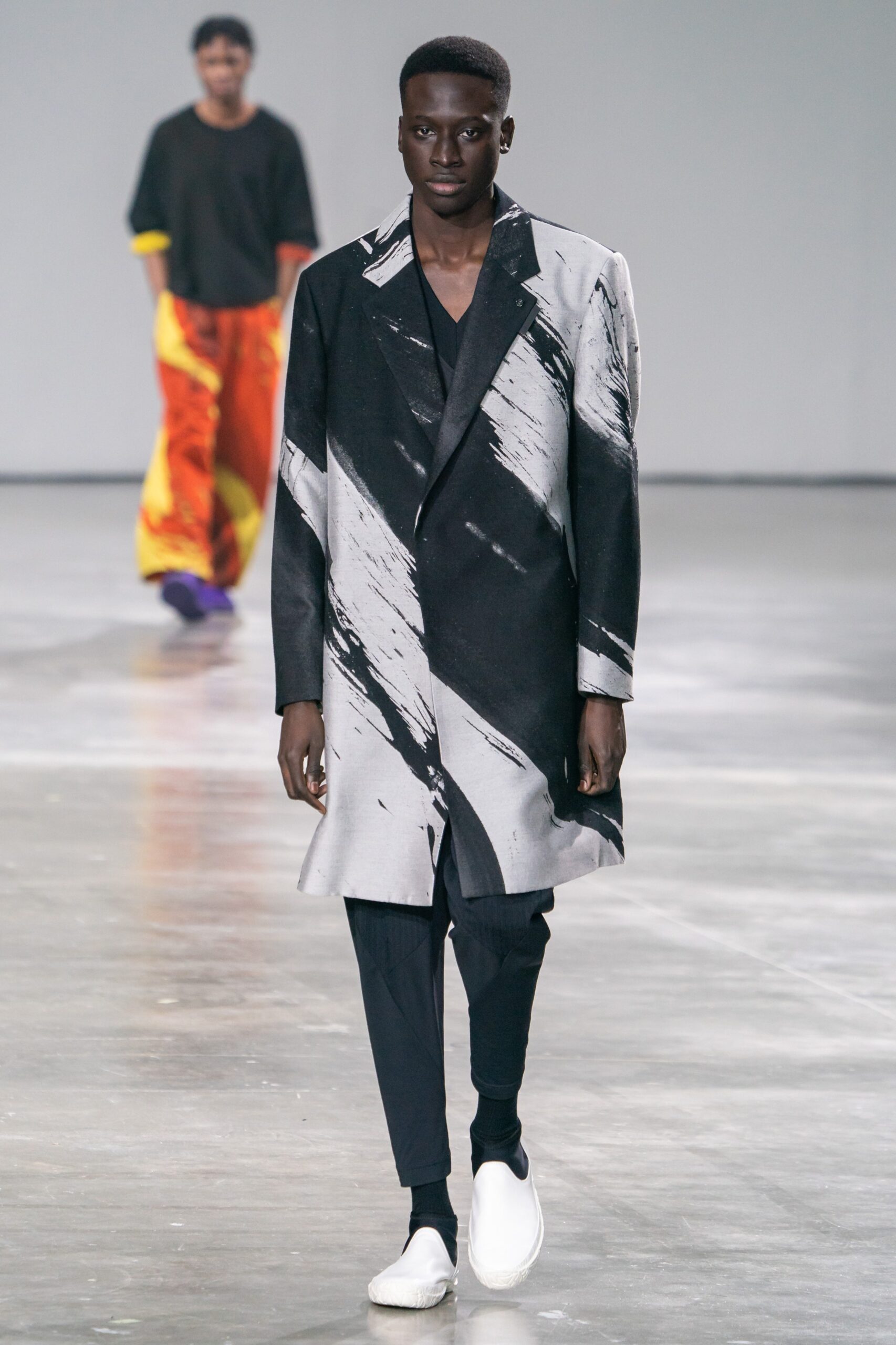 Issey Miyake F/W 19 Menswear Look 20