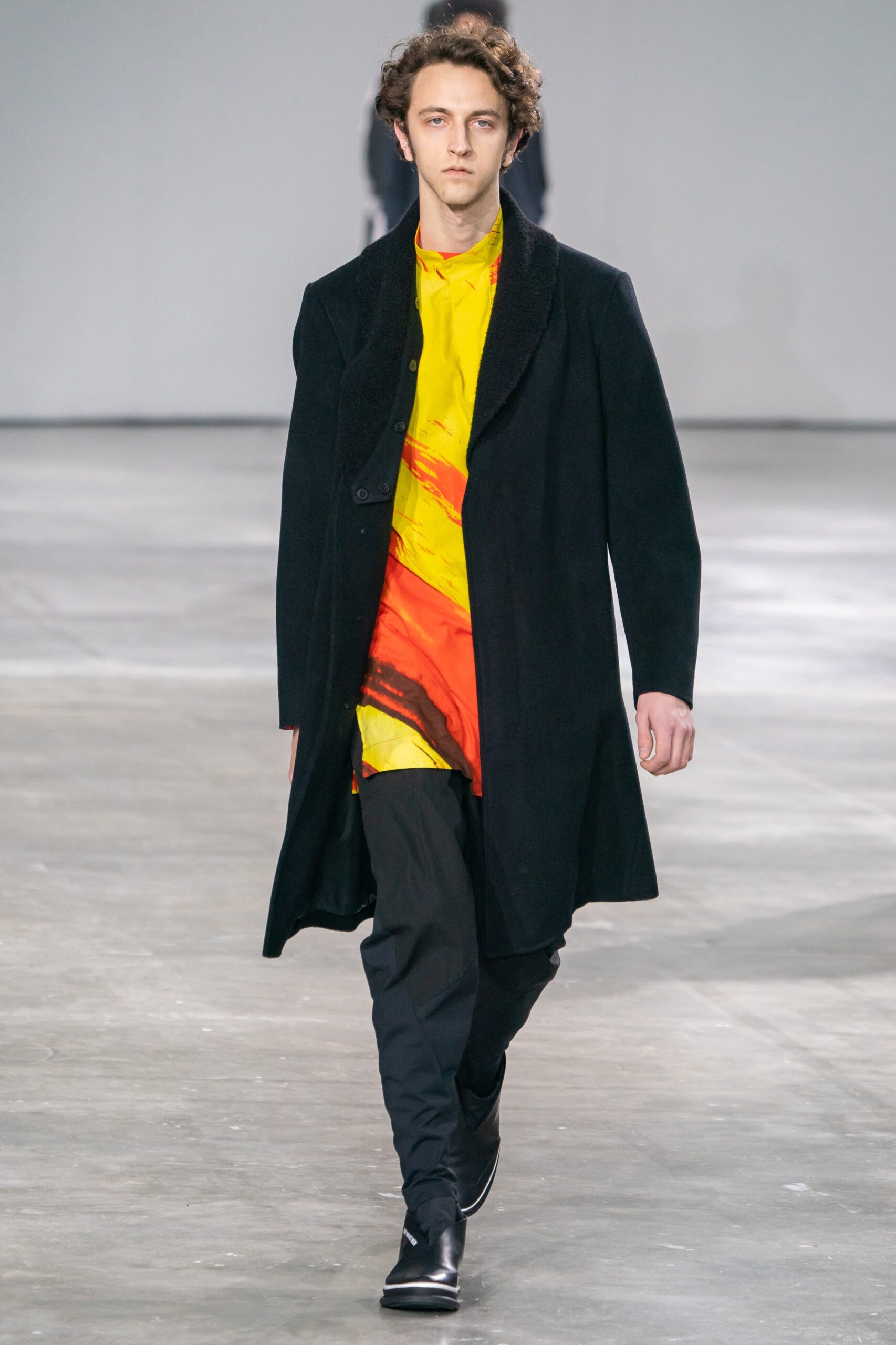 Issey Miyake F/W 19 Menswear Look 23