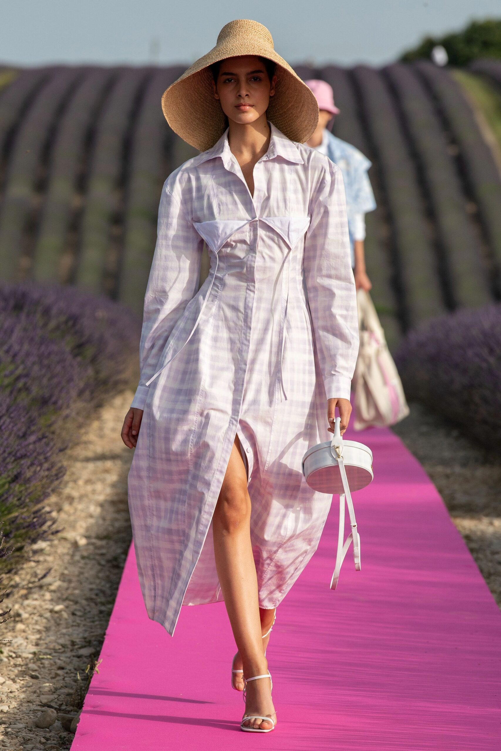 Jacquemus S/S 20 Look 5