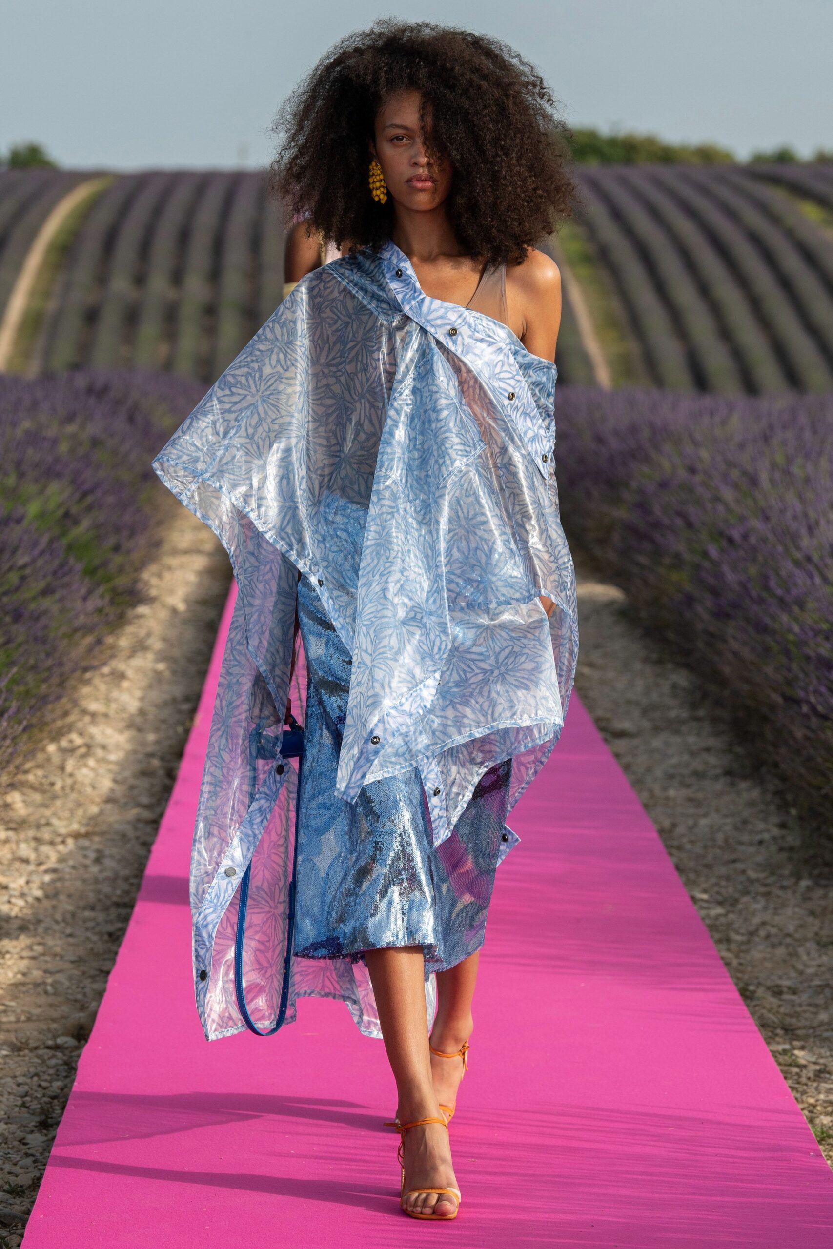 Jacquemus S/S 20 Look 8