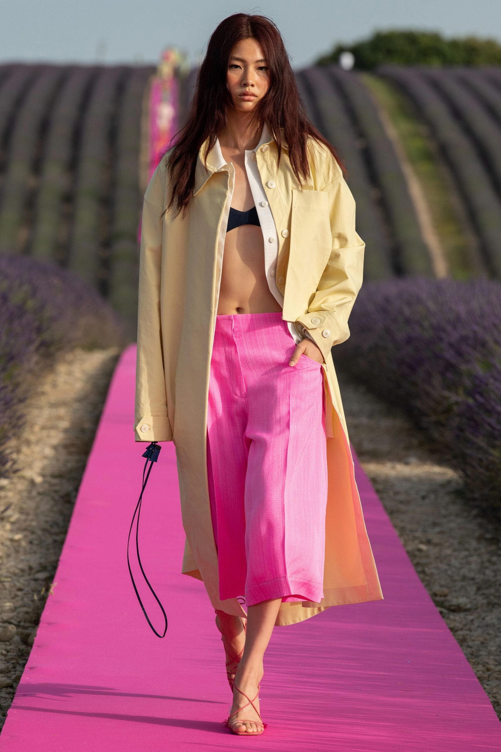 Jacquemus S/S 20 Look 23