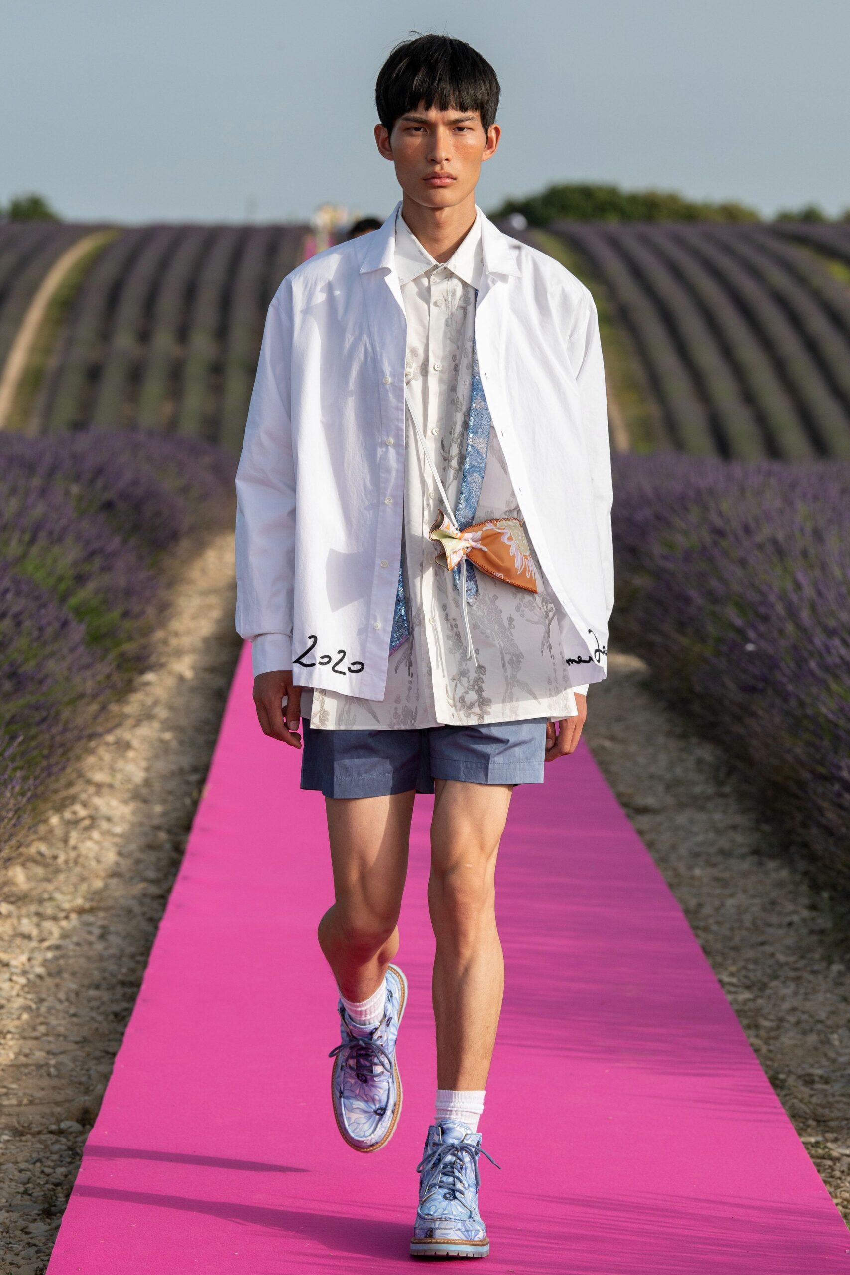 Jacquemus S/S 20 Look 30
