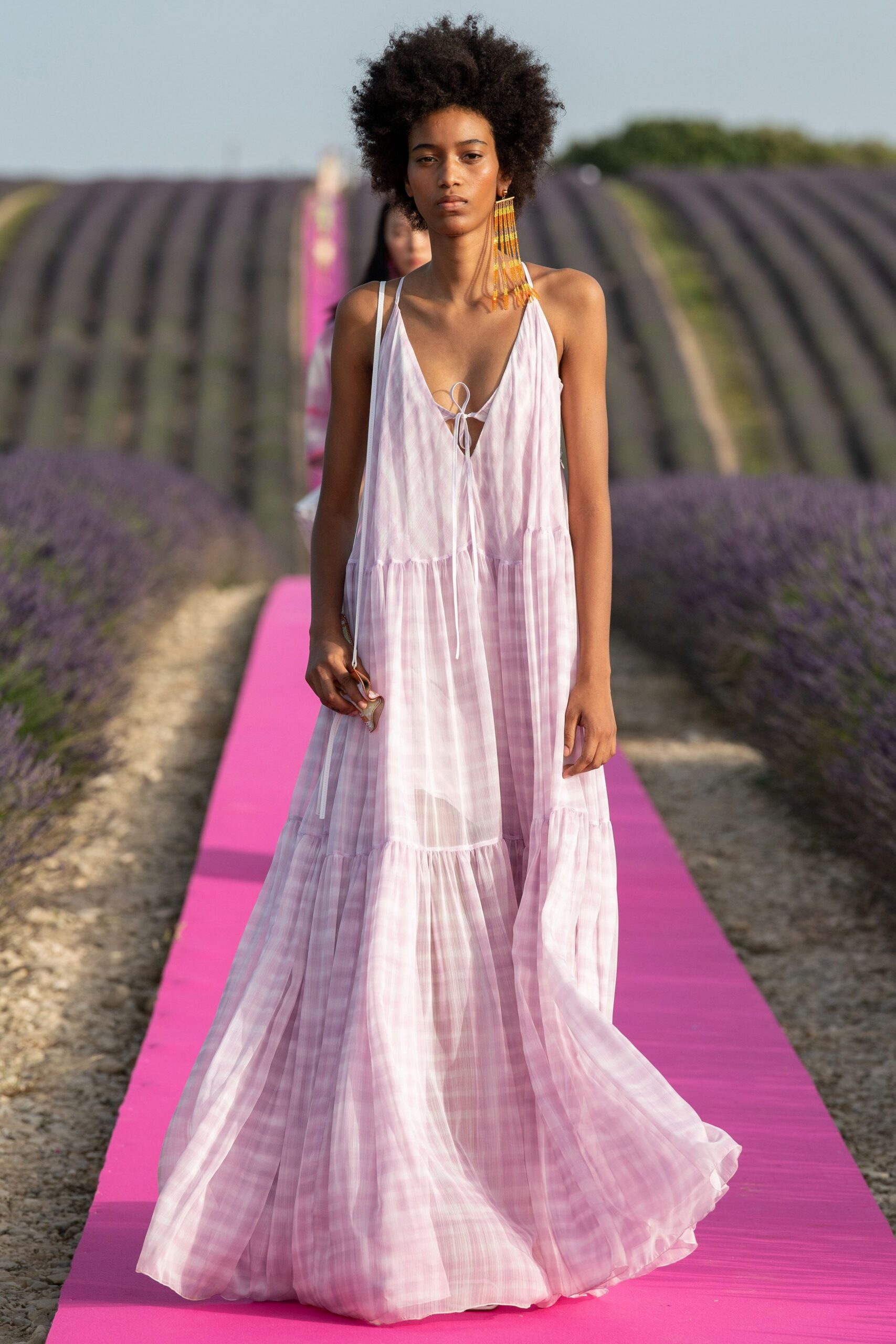 Jacquemus S/S 20 Look 35