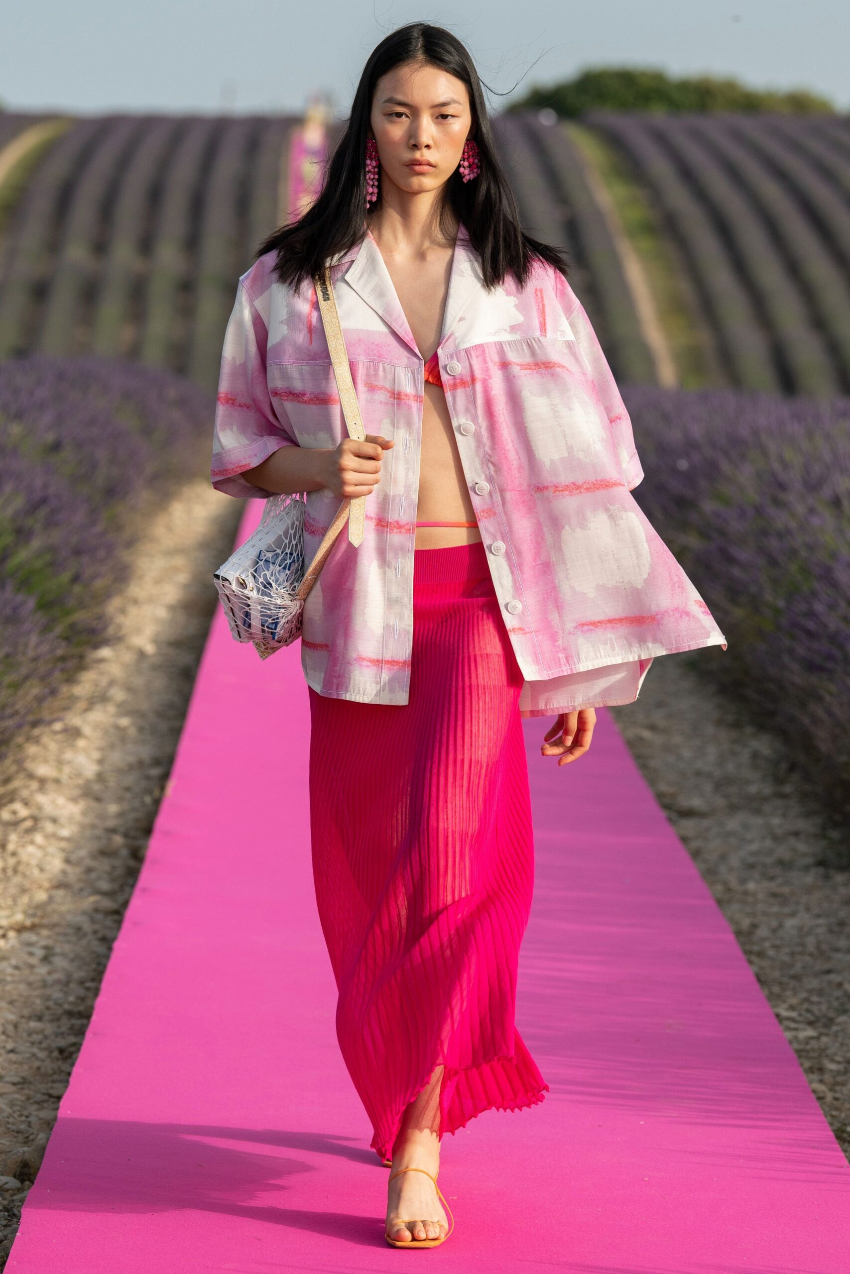 Jacquemus S/S 20 Look 36