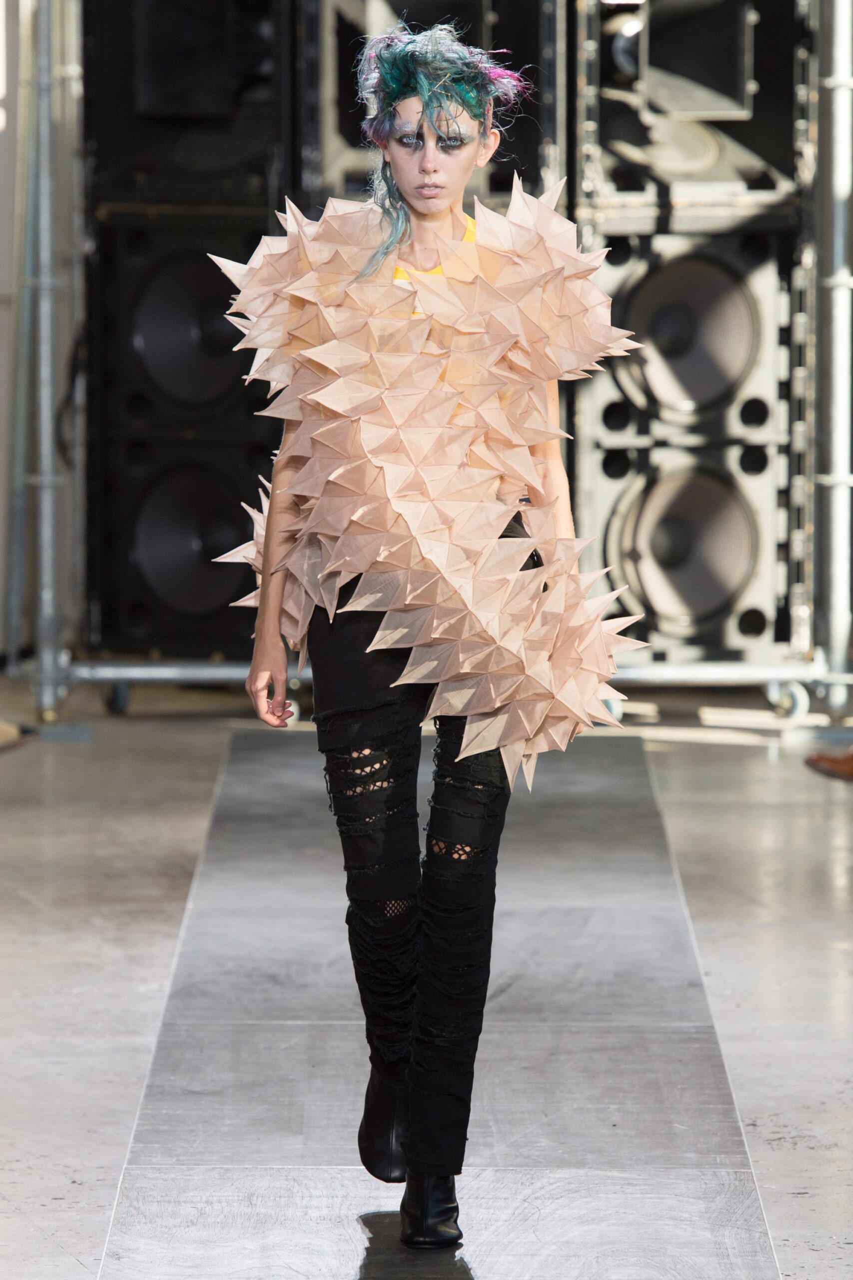 Junya Watanabe S/S 17 Look 8