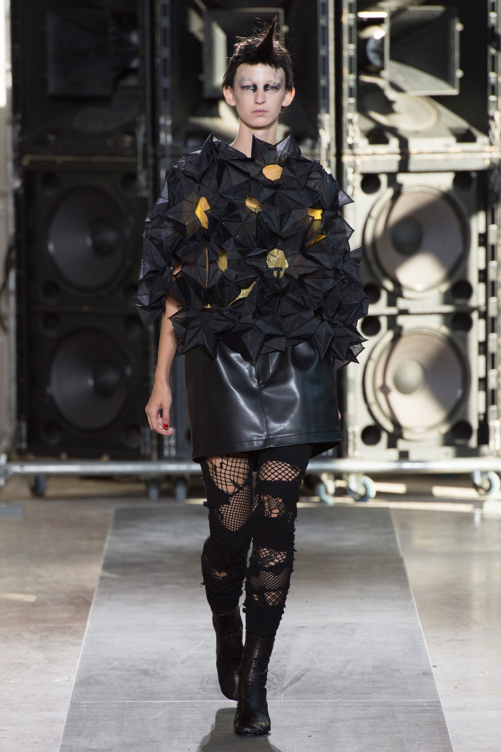 Junya Watanabe S/S 17 Look 30