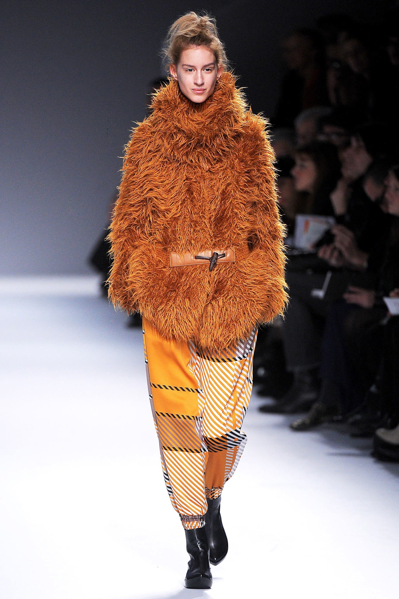 Issey Miyake F/W 13 Look 25