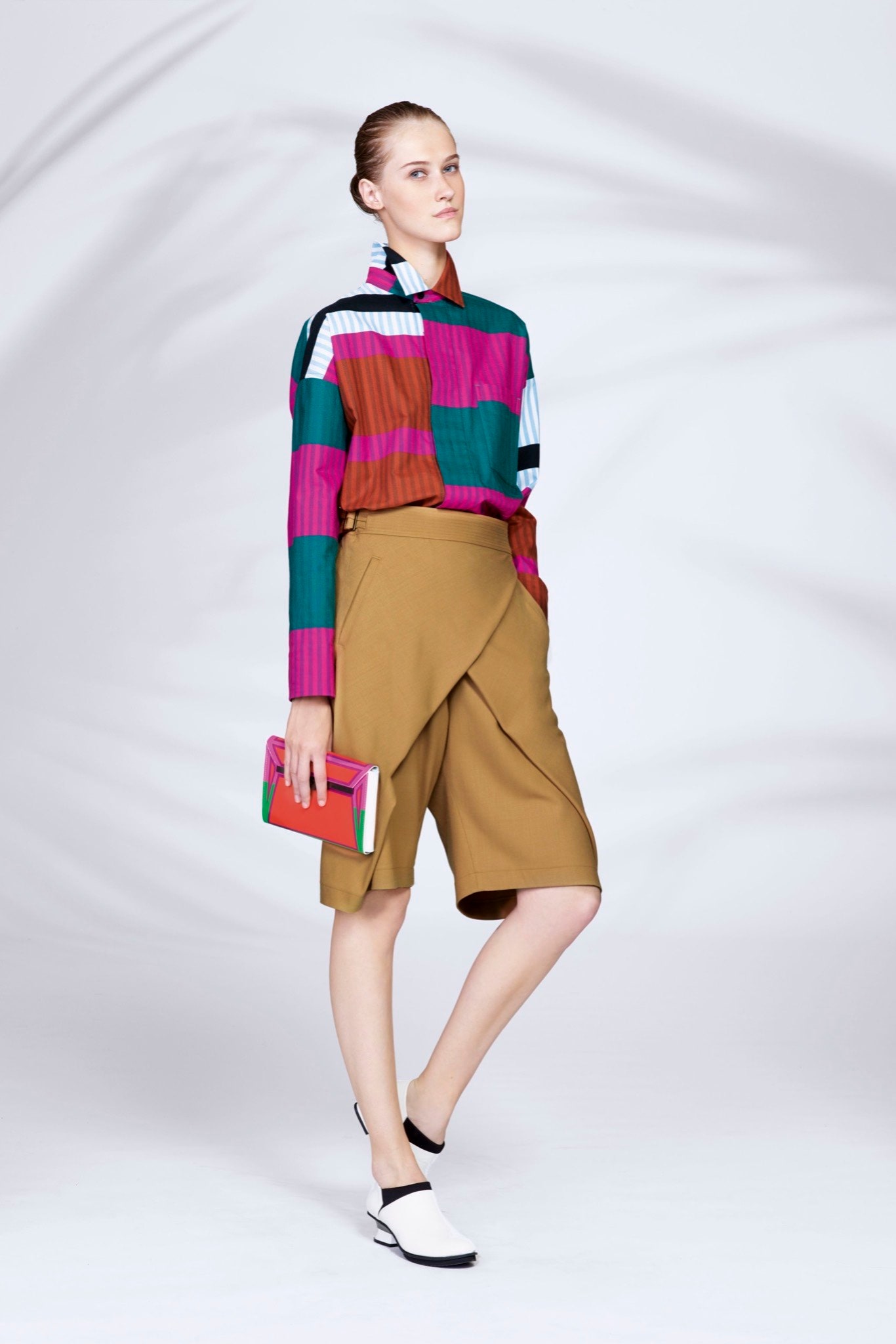 Issey Miyake Resort 16 Look 16