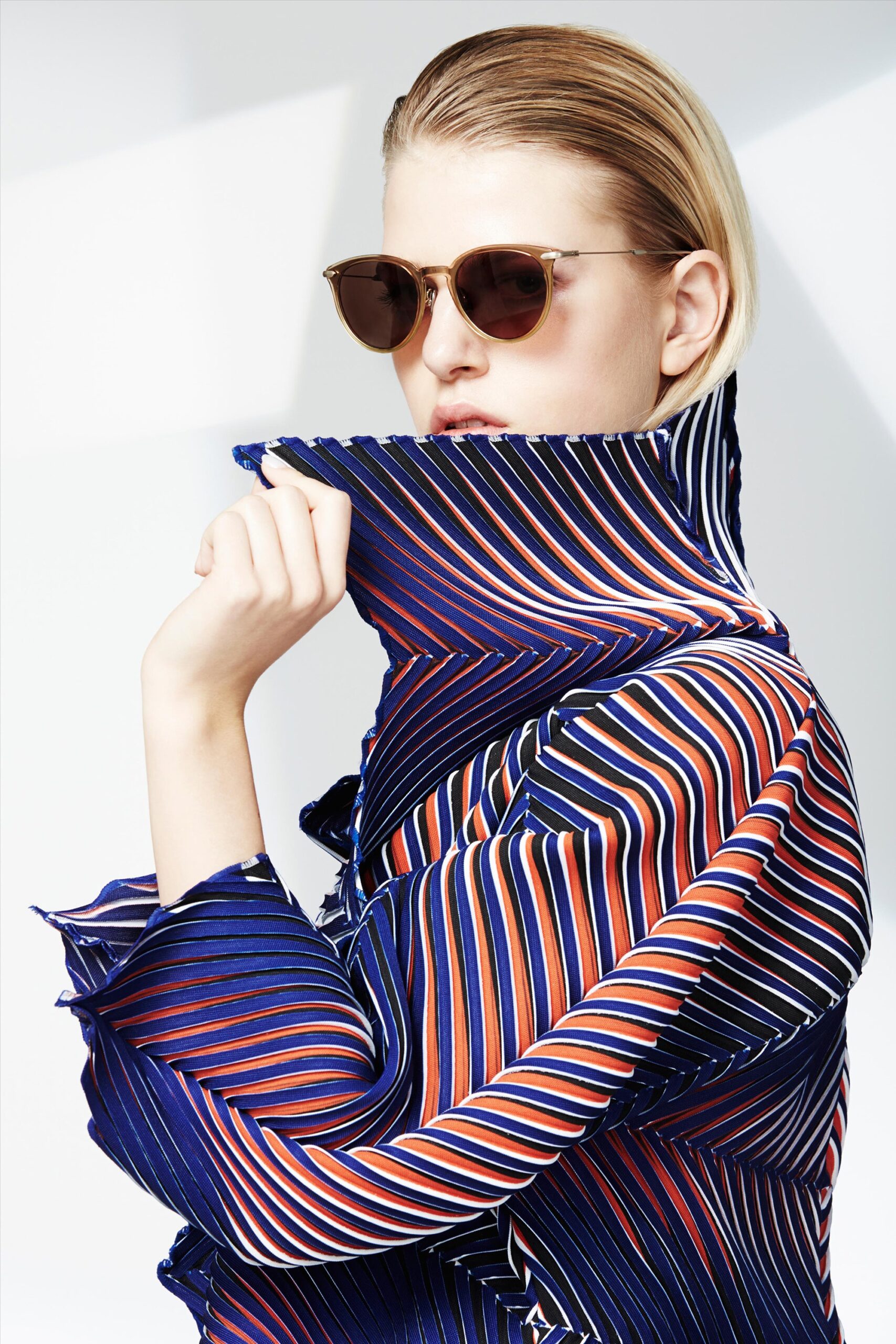 Issey Miyake F/W 16 Look 11
