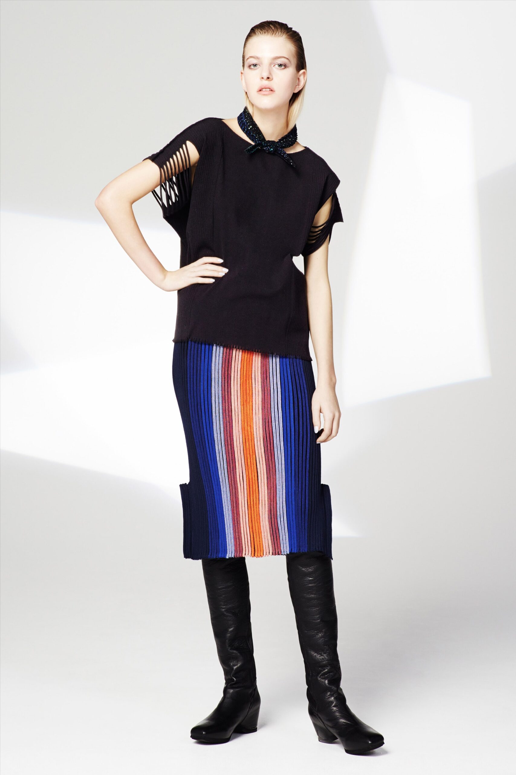 Issey Miyake F/W 16 Look 14