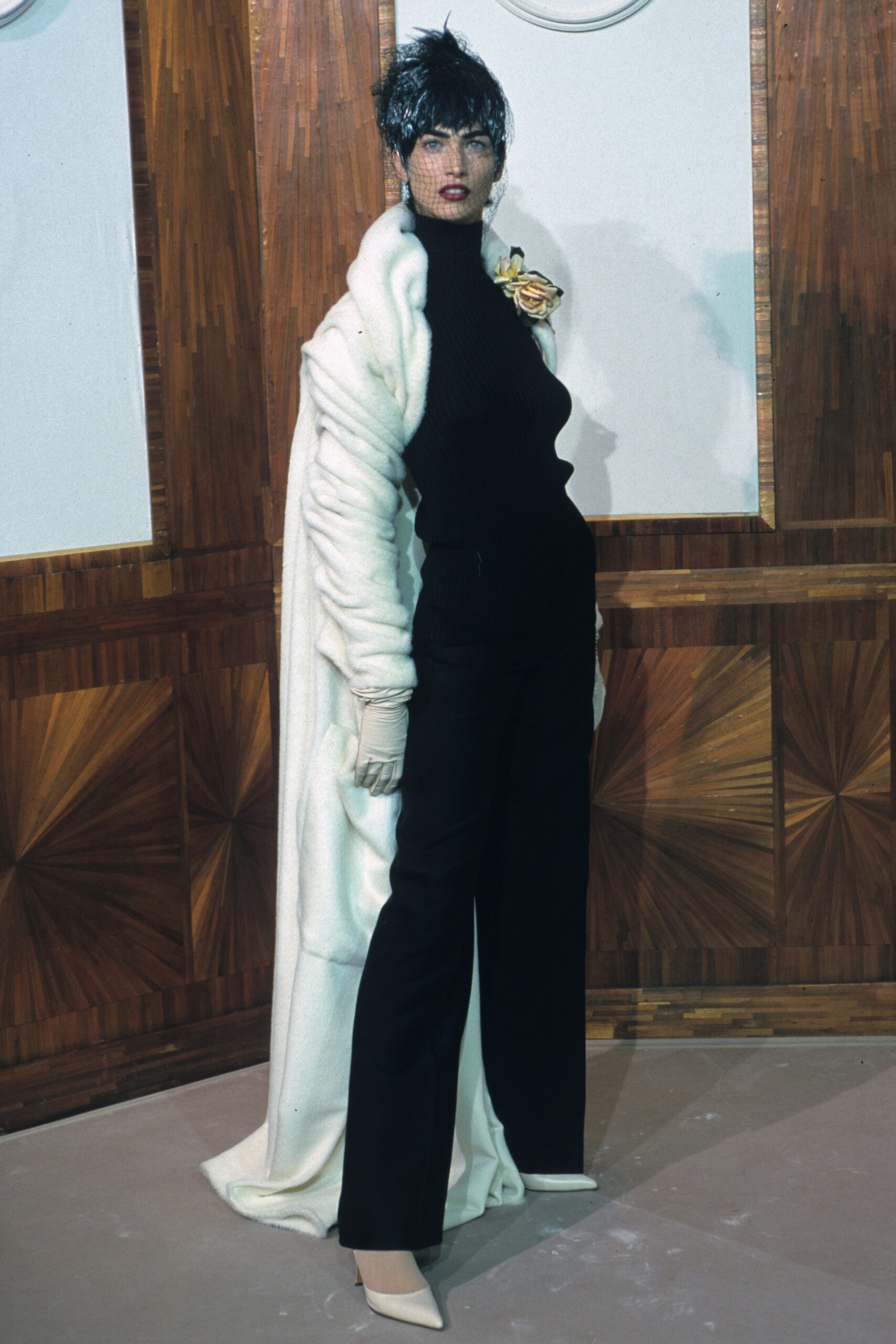Jean Paul Gaultier F/W 00 Couture Look 22