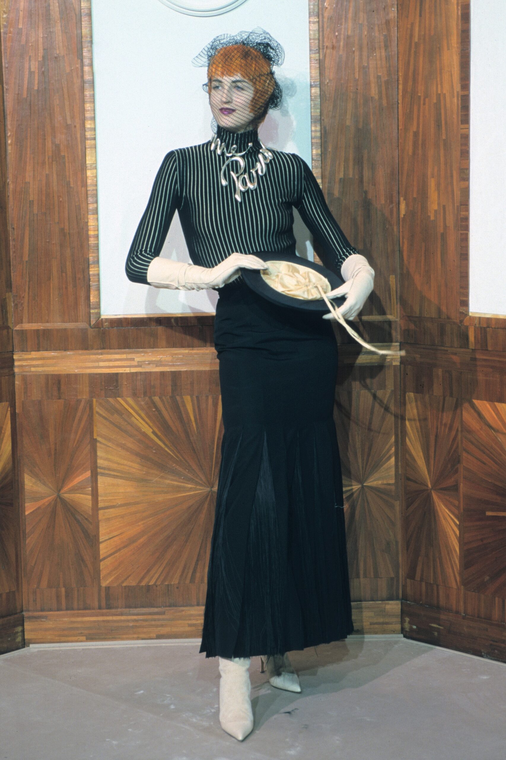 Jean Paul Gaultier F/W 00 Couture Look 23