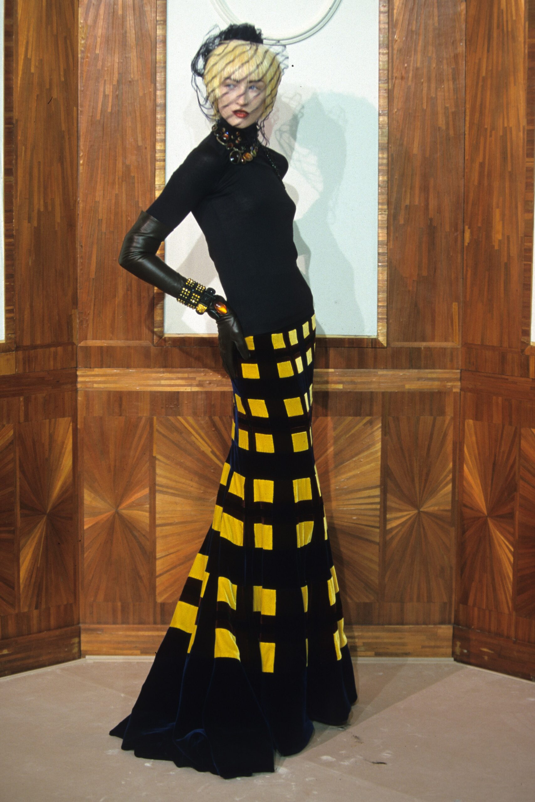 Jean Paul Gaultier F/W 00 Couture Look 44