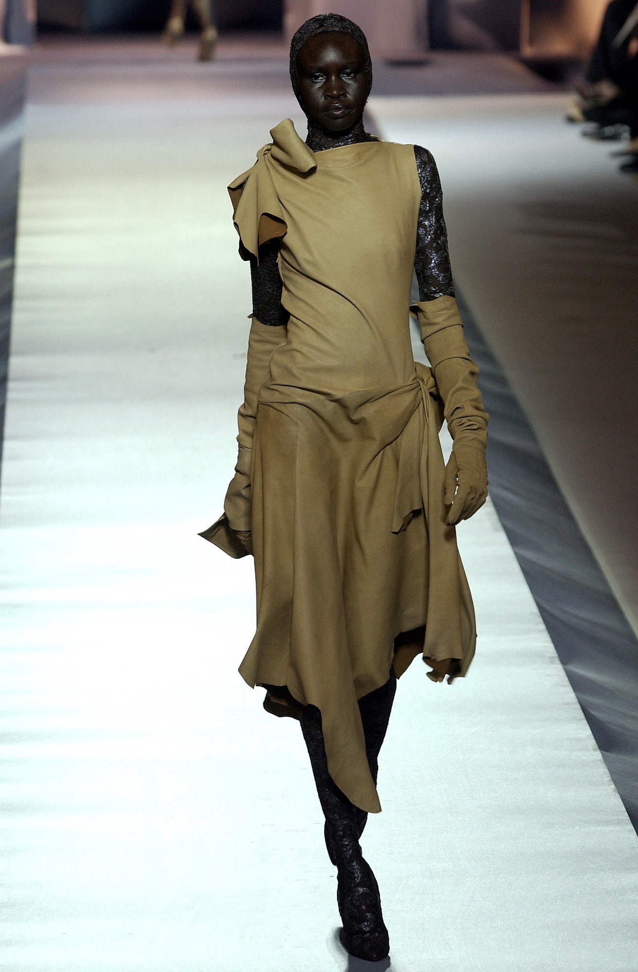 Jean Paul Gaultier F/W 03 Couture Look 15
