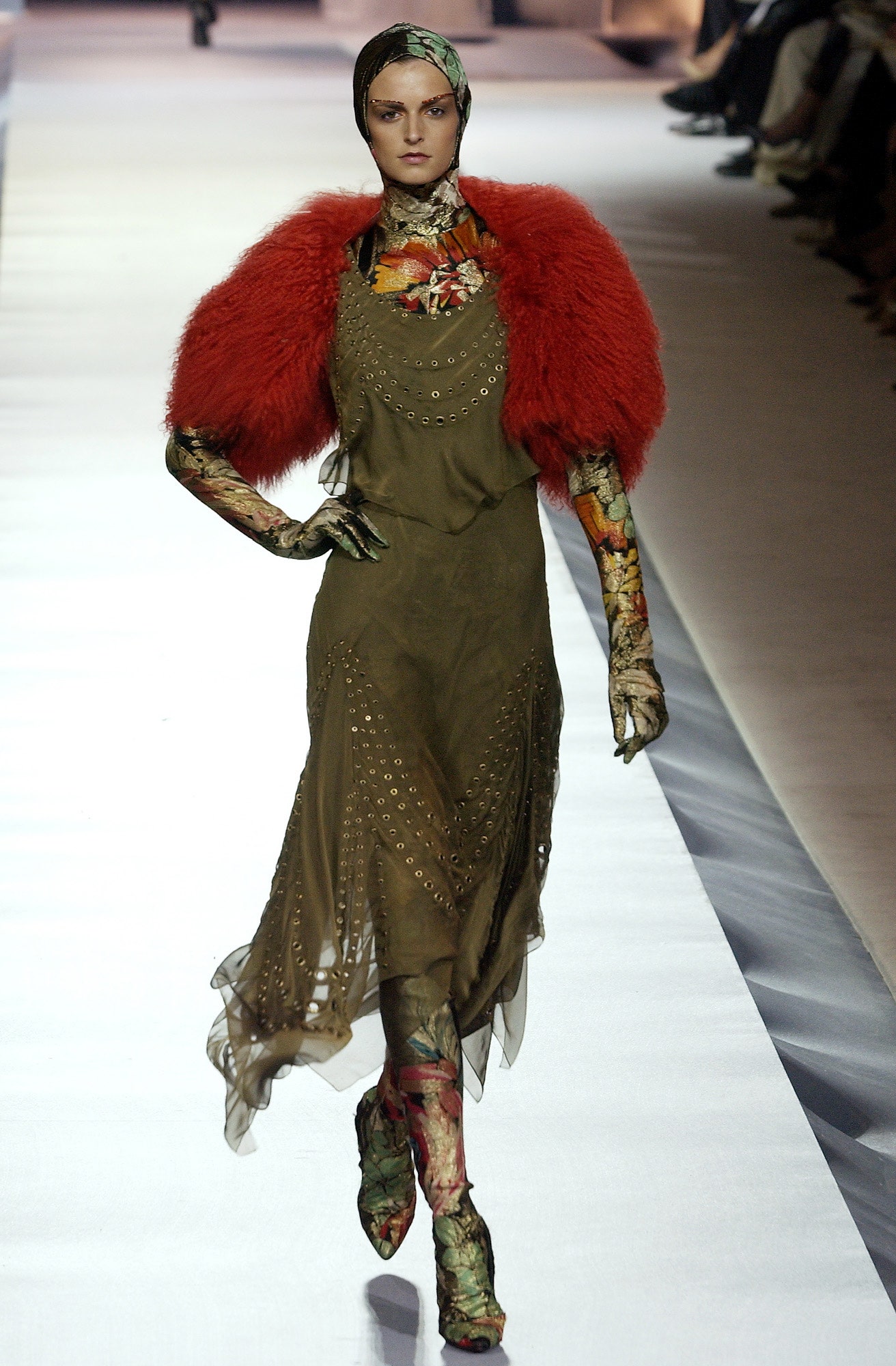 Jean Paul Gaultier F/W 03 Couture Look 30