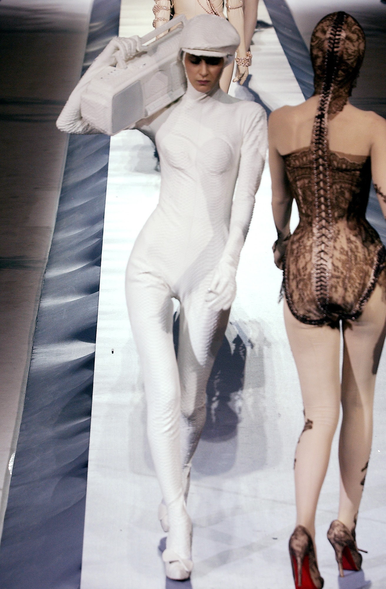 Jean Paul Gaultier F/W 03 Couture Look 61