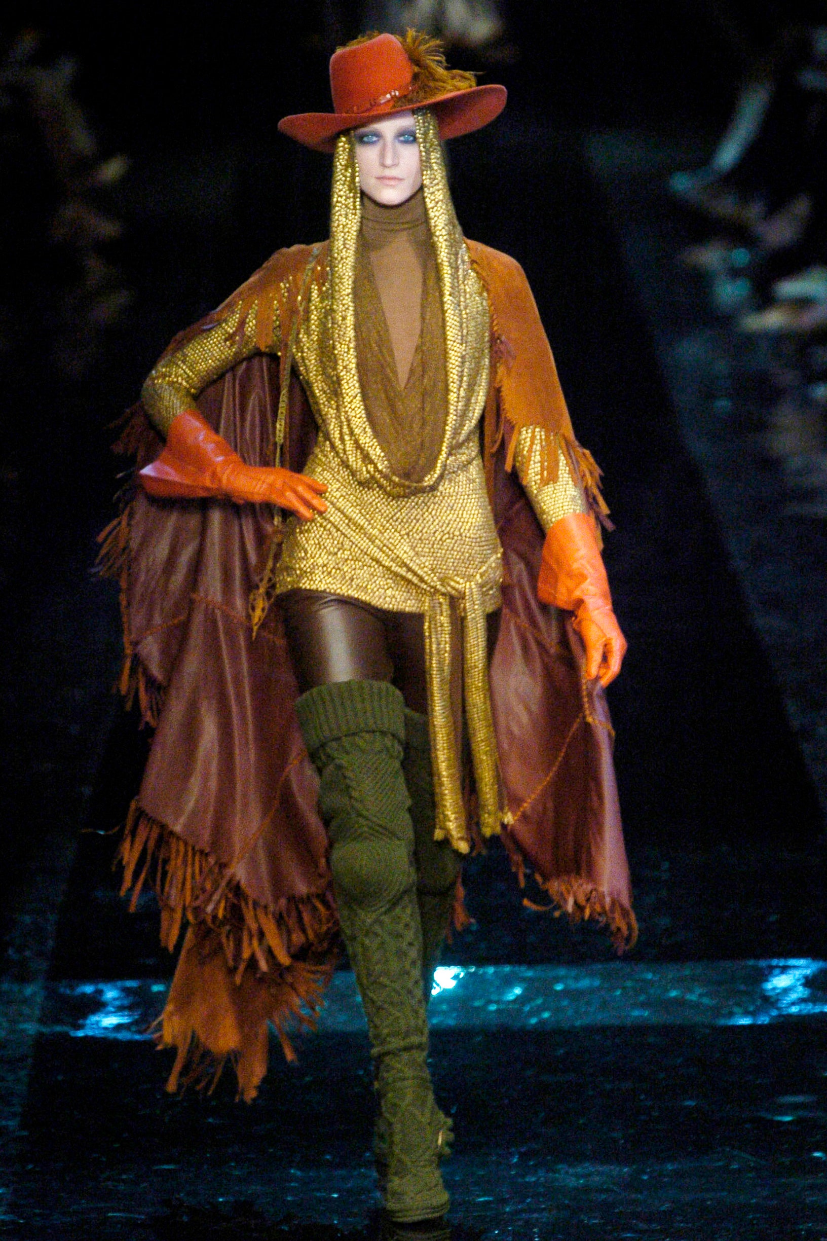 Jean Paul Gaultier F/W 04 Couture Look 1